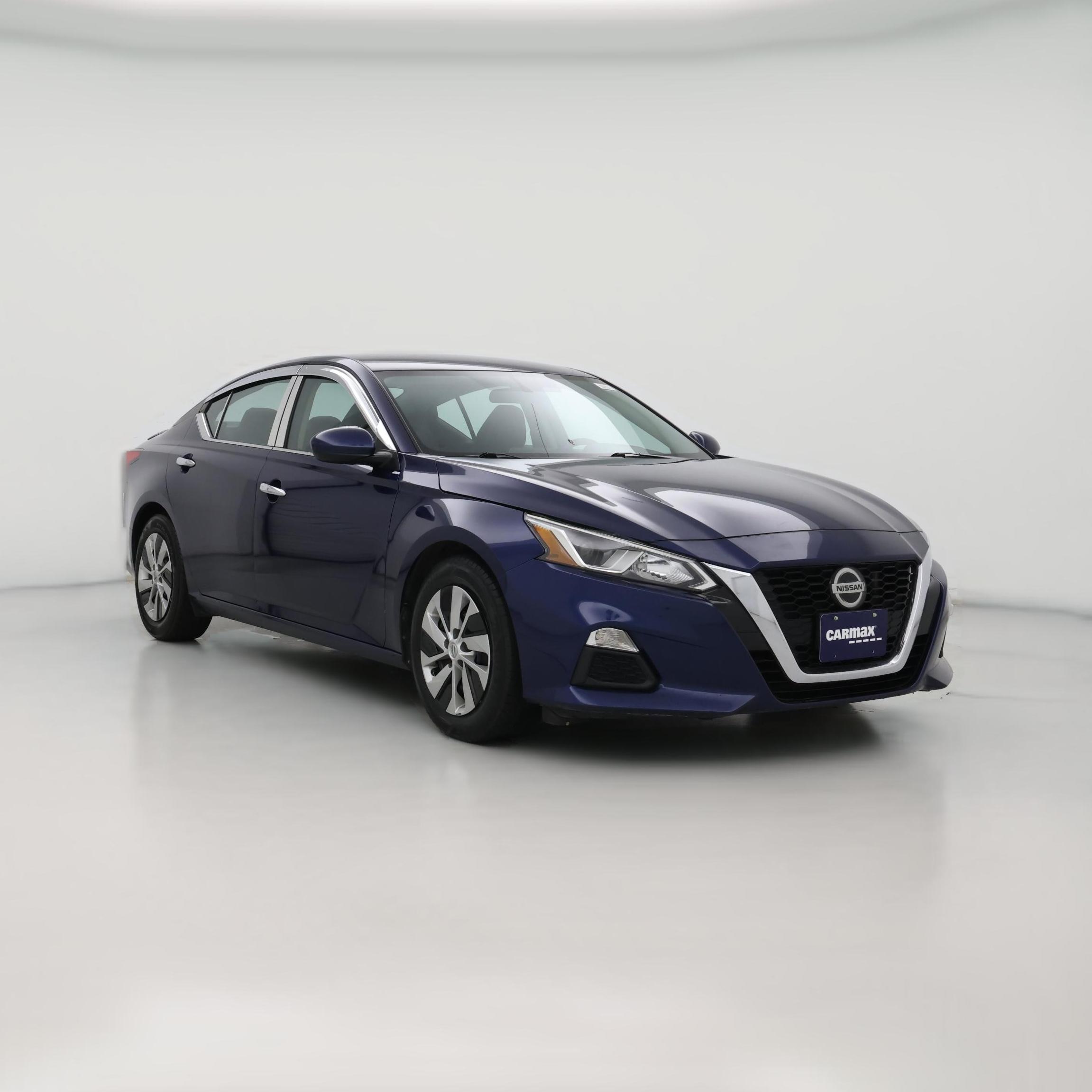 Thumbnail: 2020 Nissan Altima - 1