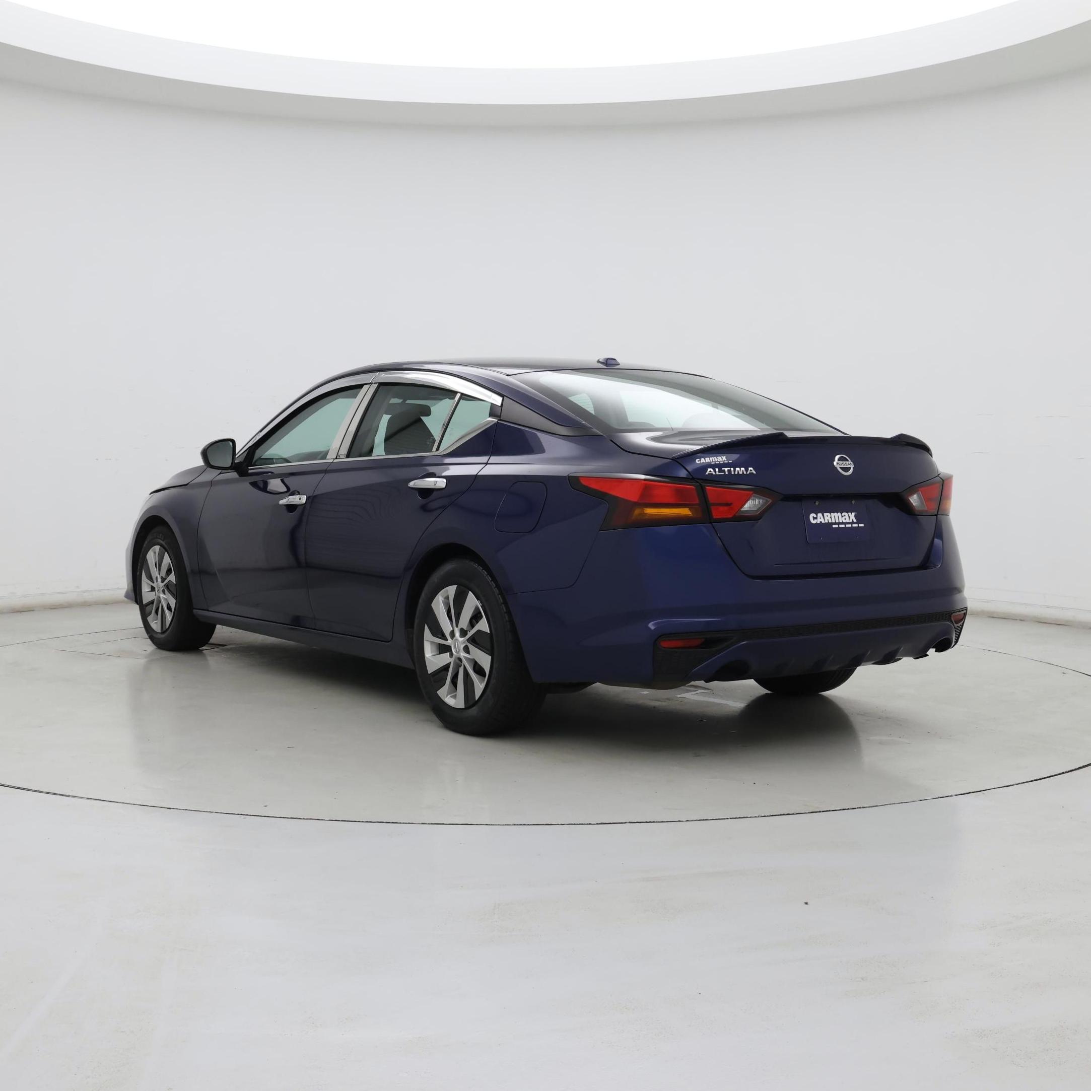 Thumbnail: 2020 Nissan Altima - 2