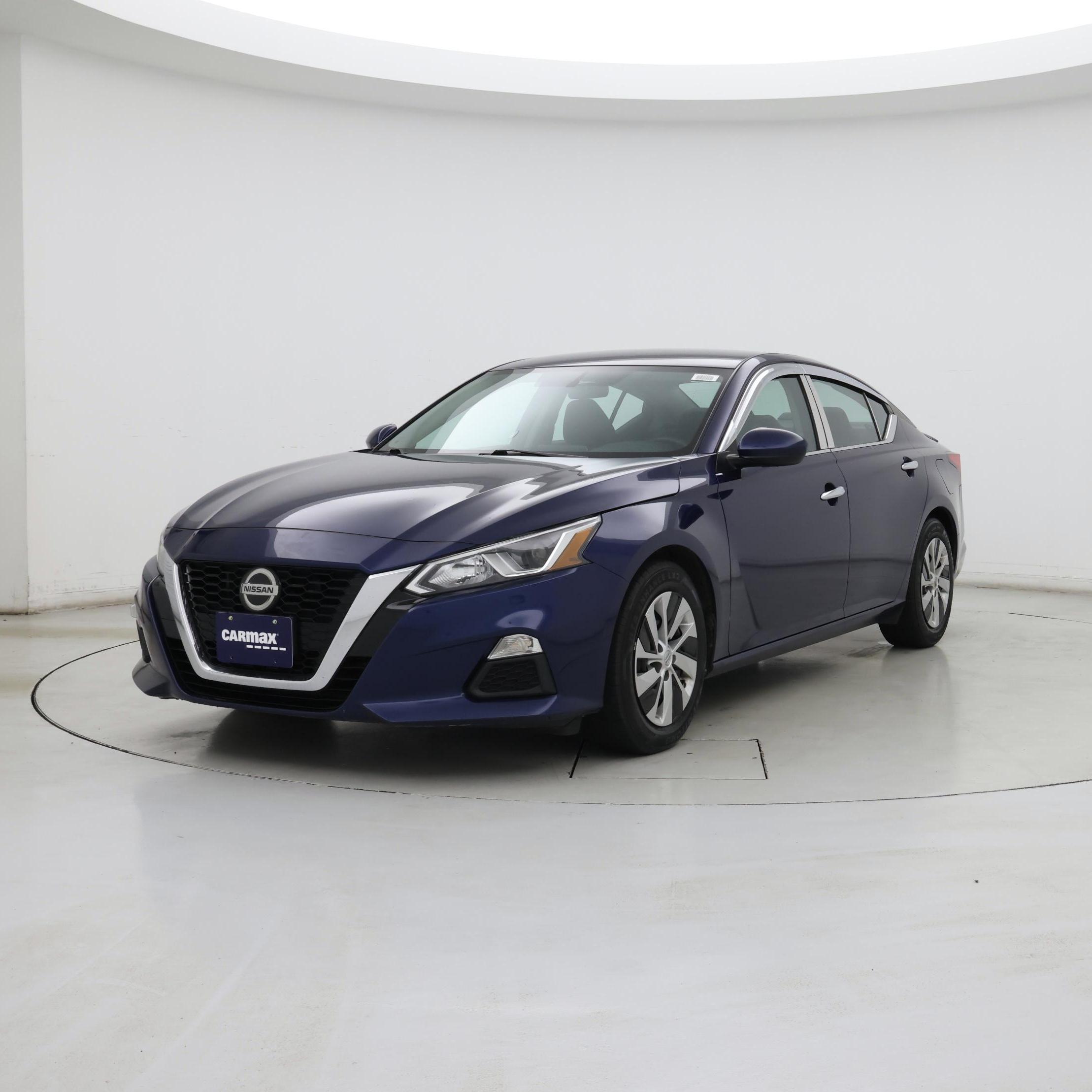 Thumbnail: 2020 Nissan Altima - 4