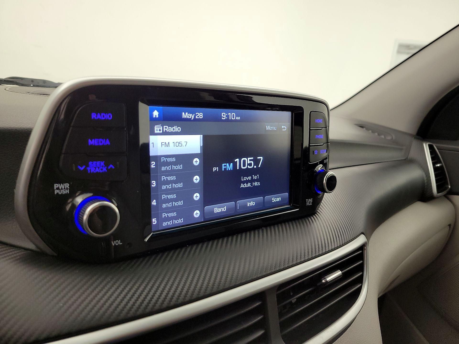 Thumbnail: 2019 Hyundai Tucson - 15