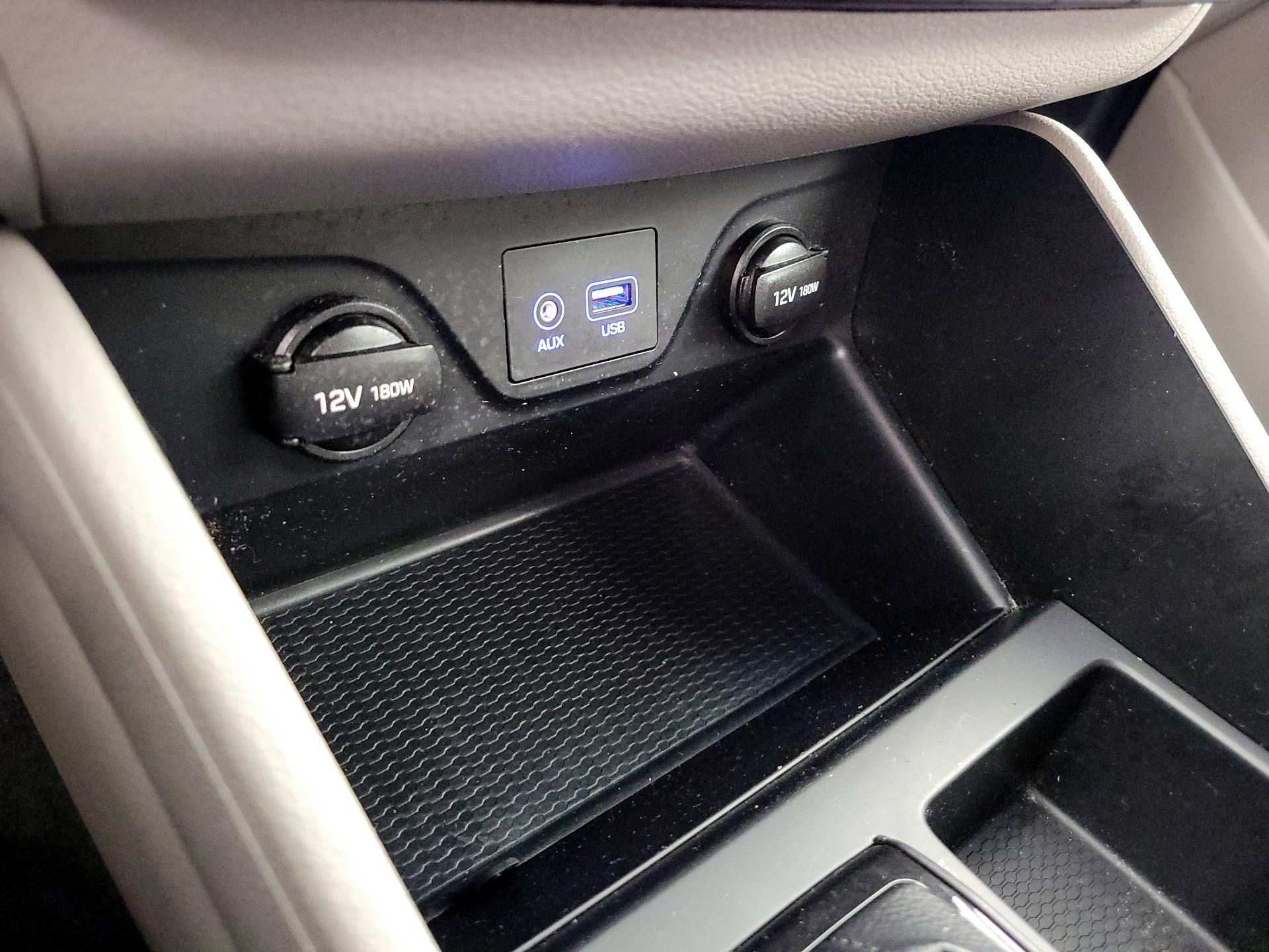 Thumbnail: 2019 Hyundai Tucson - 18