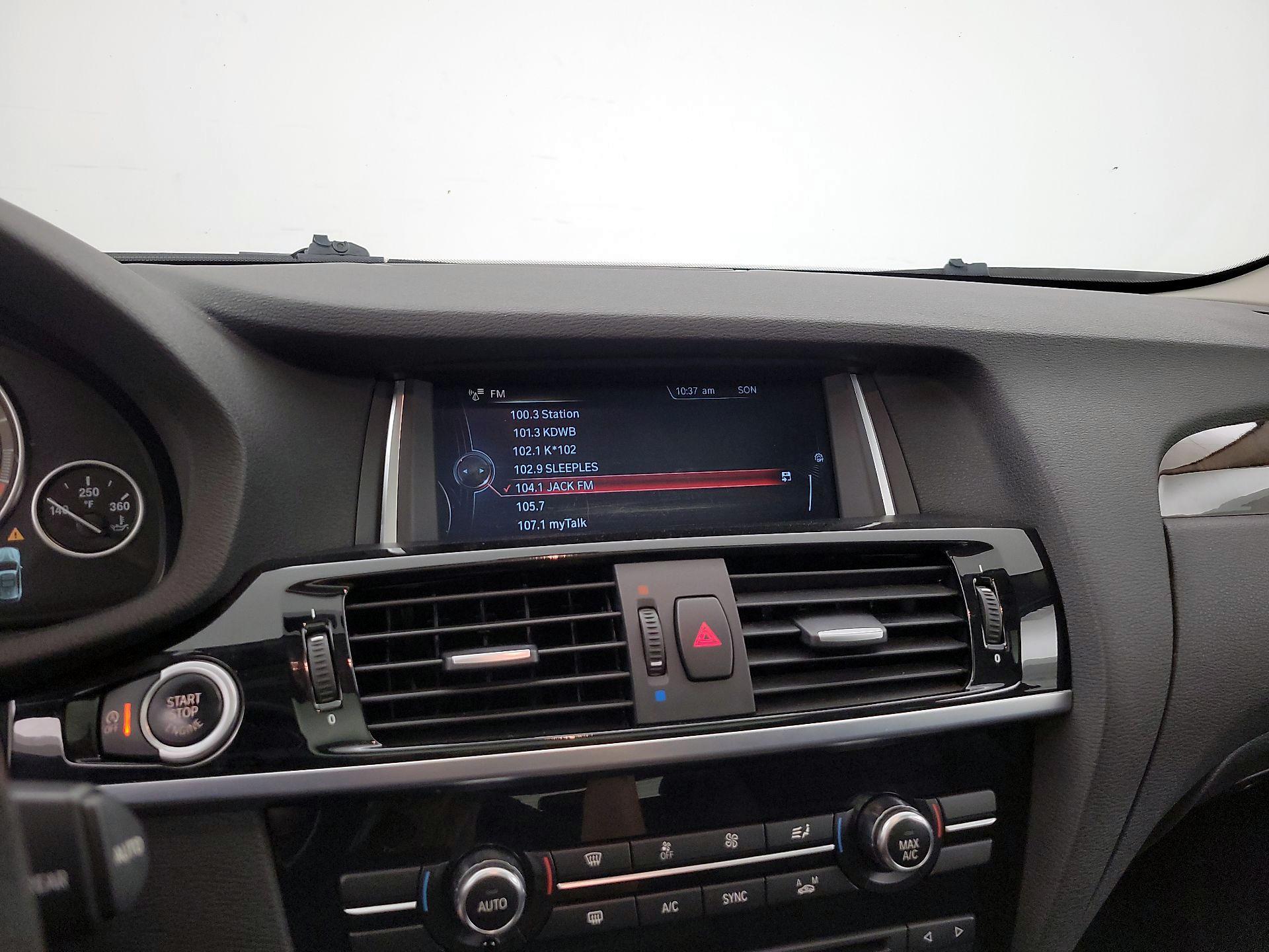 Thumbnail: 2015 BMW X3 - 15
