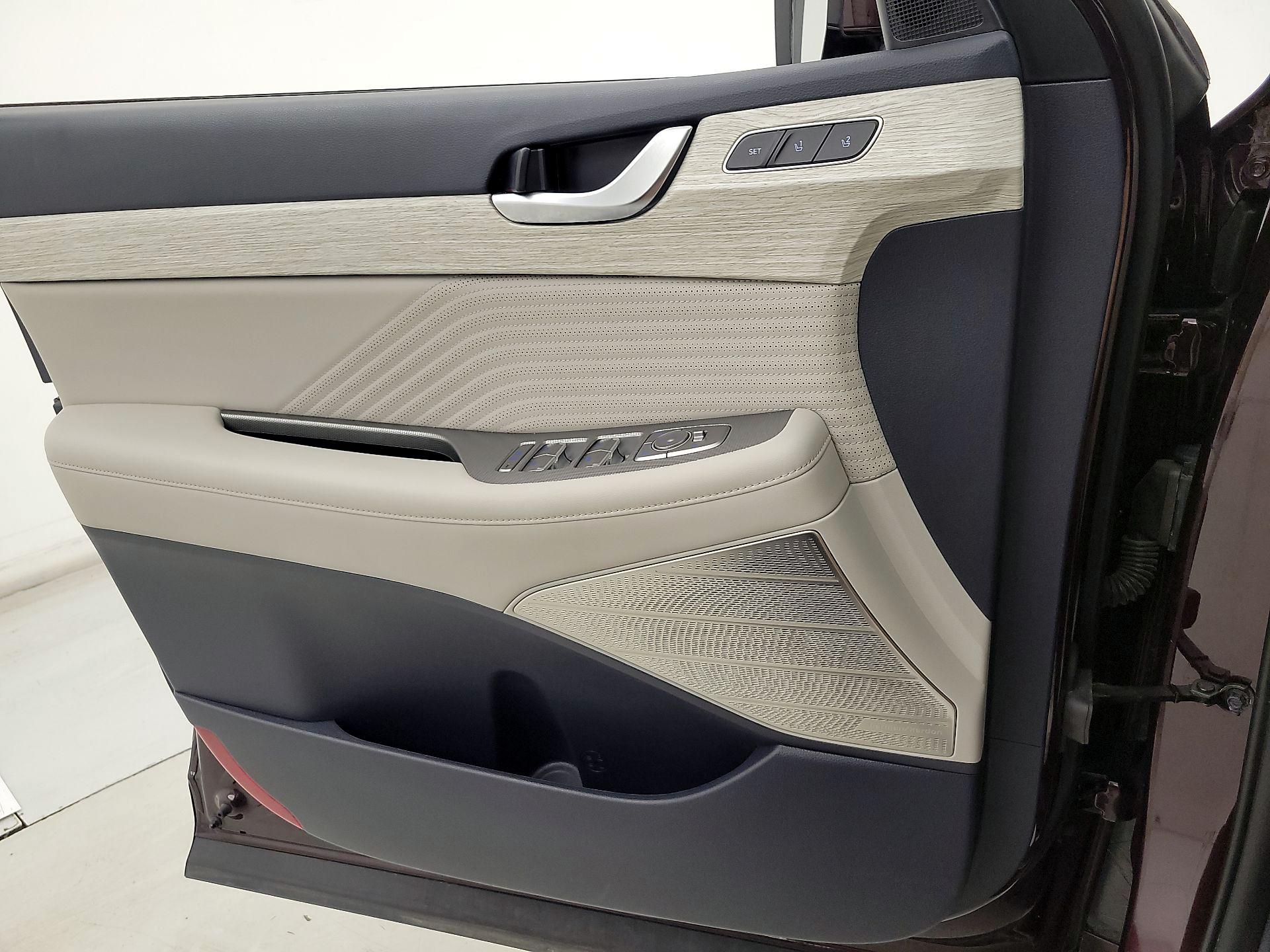 Thumbnail: 2023 Hyundai Palisade - 12