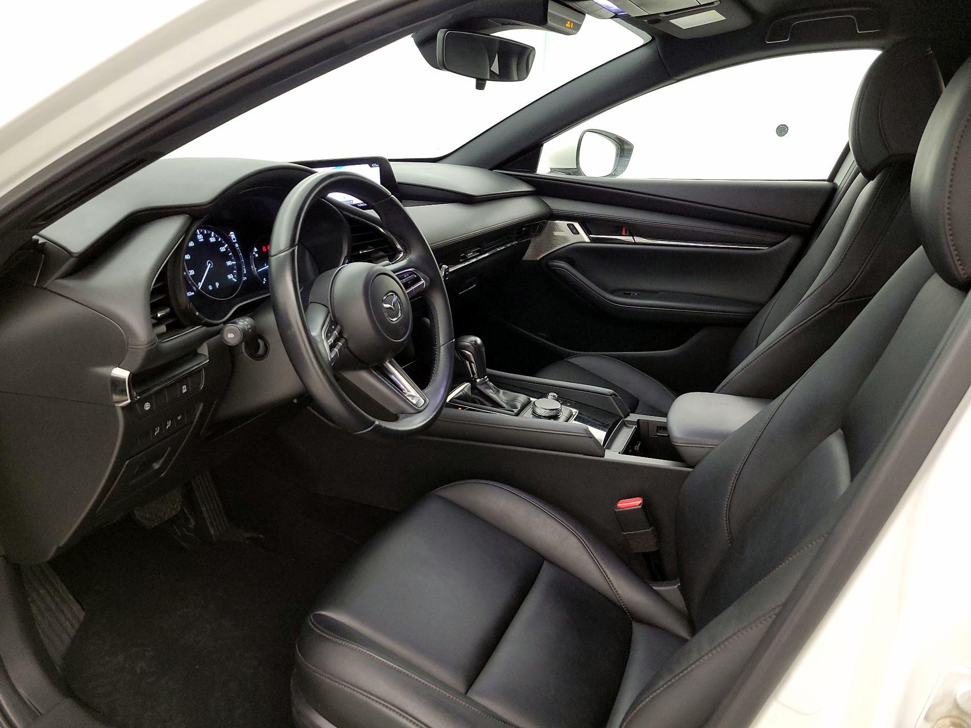 Thumbnail: 2019 Mazda Mazda3 - 11
