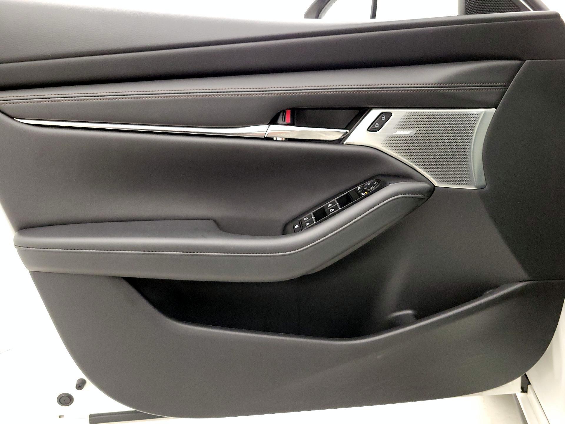 Thumbnail: 2019 Mazda Mazda3 - 12