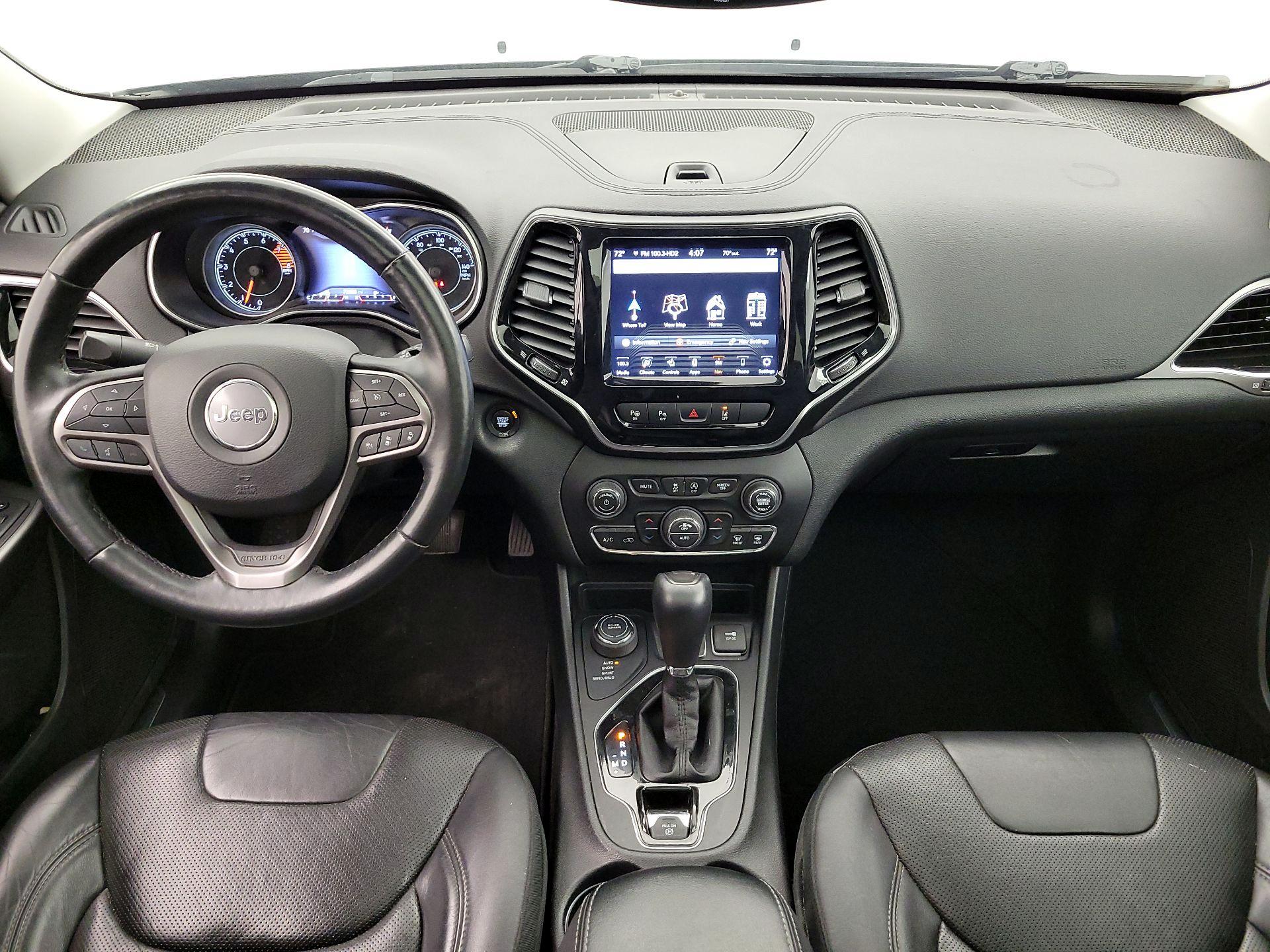 Thumbnail: 2019 Jeep Cherokee - 9