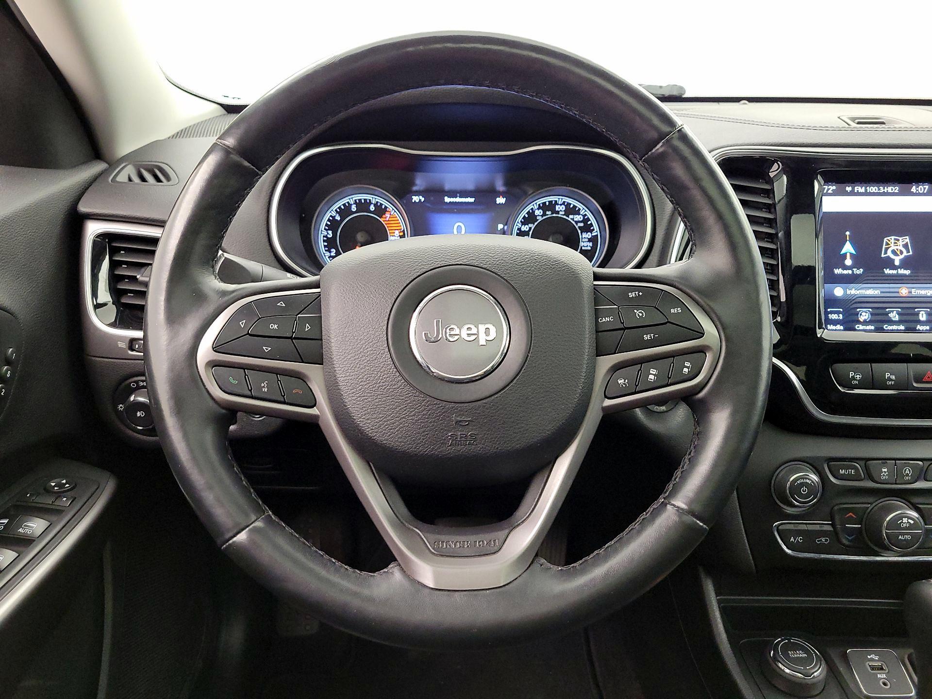 Thumbnail: 2019 Jeep Cherokee - 10