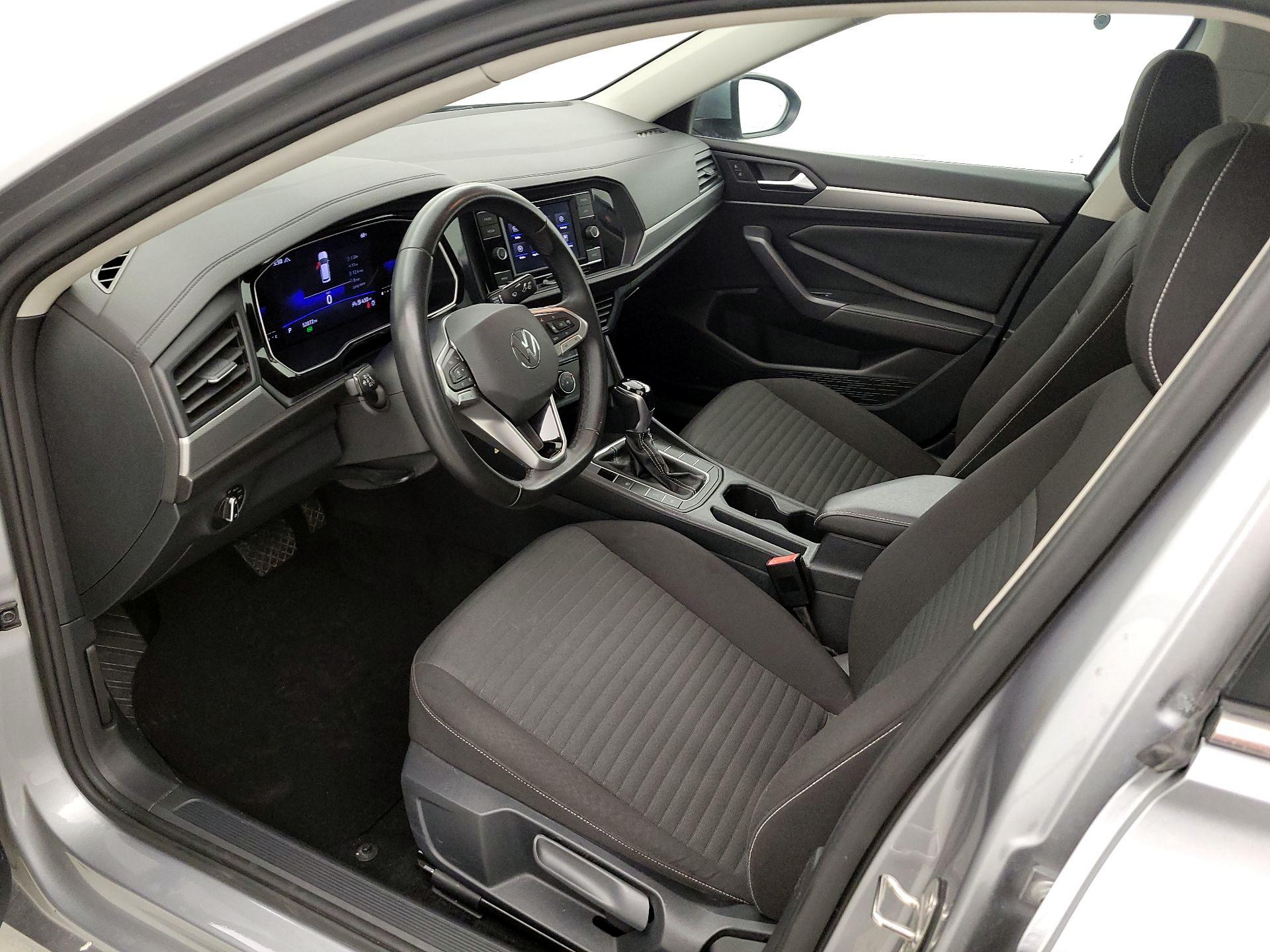 Thumbnail: 2024 Volkswagen Jetta - 11