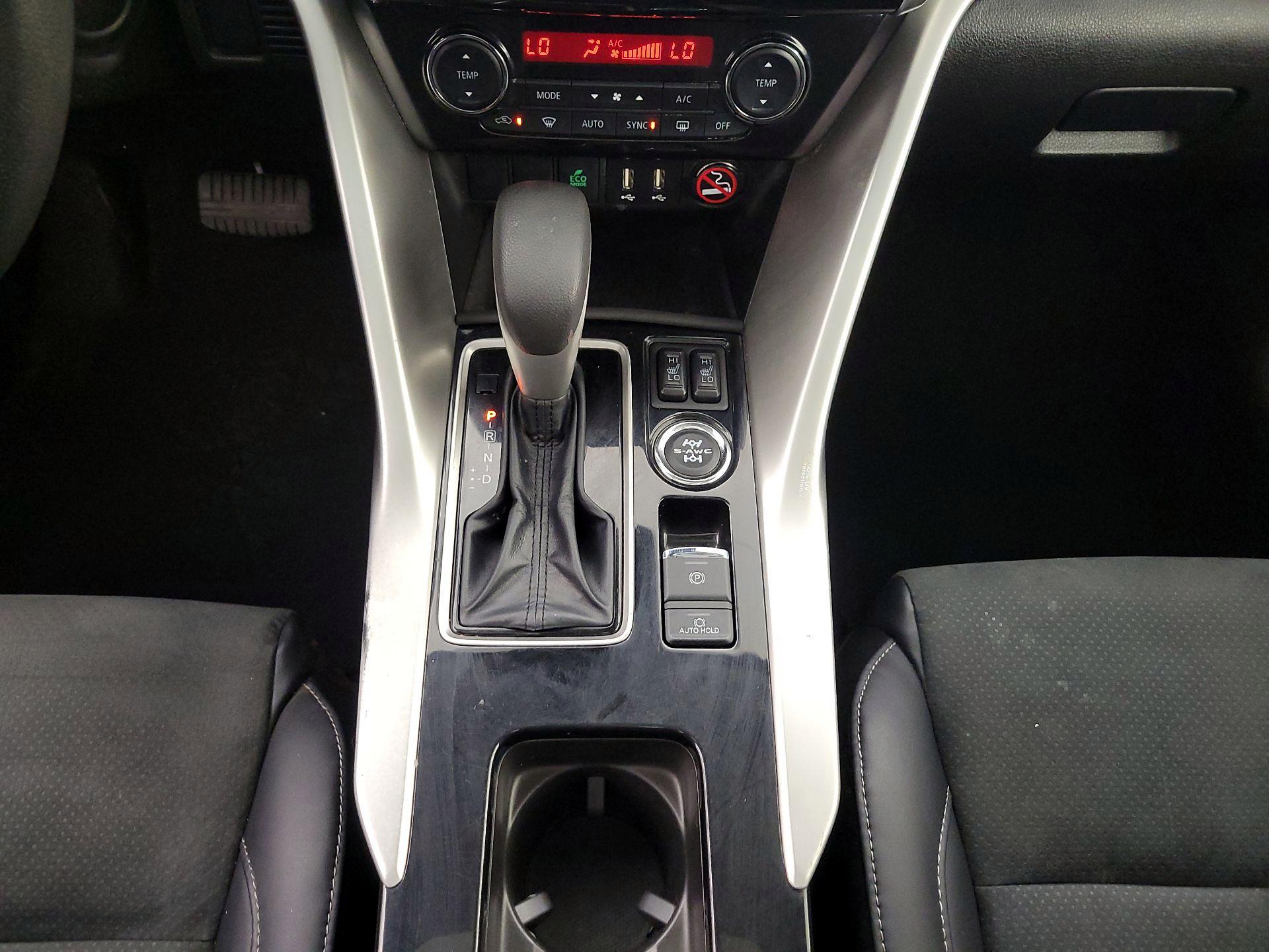 Thumbnail: 2024 Mitsubishi Eclipse Cross - 18