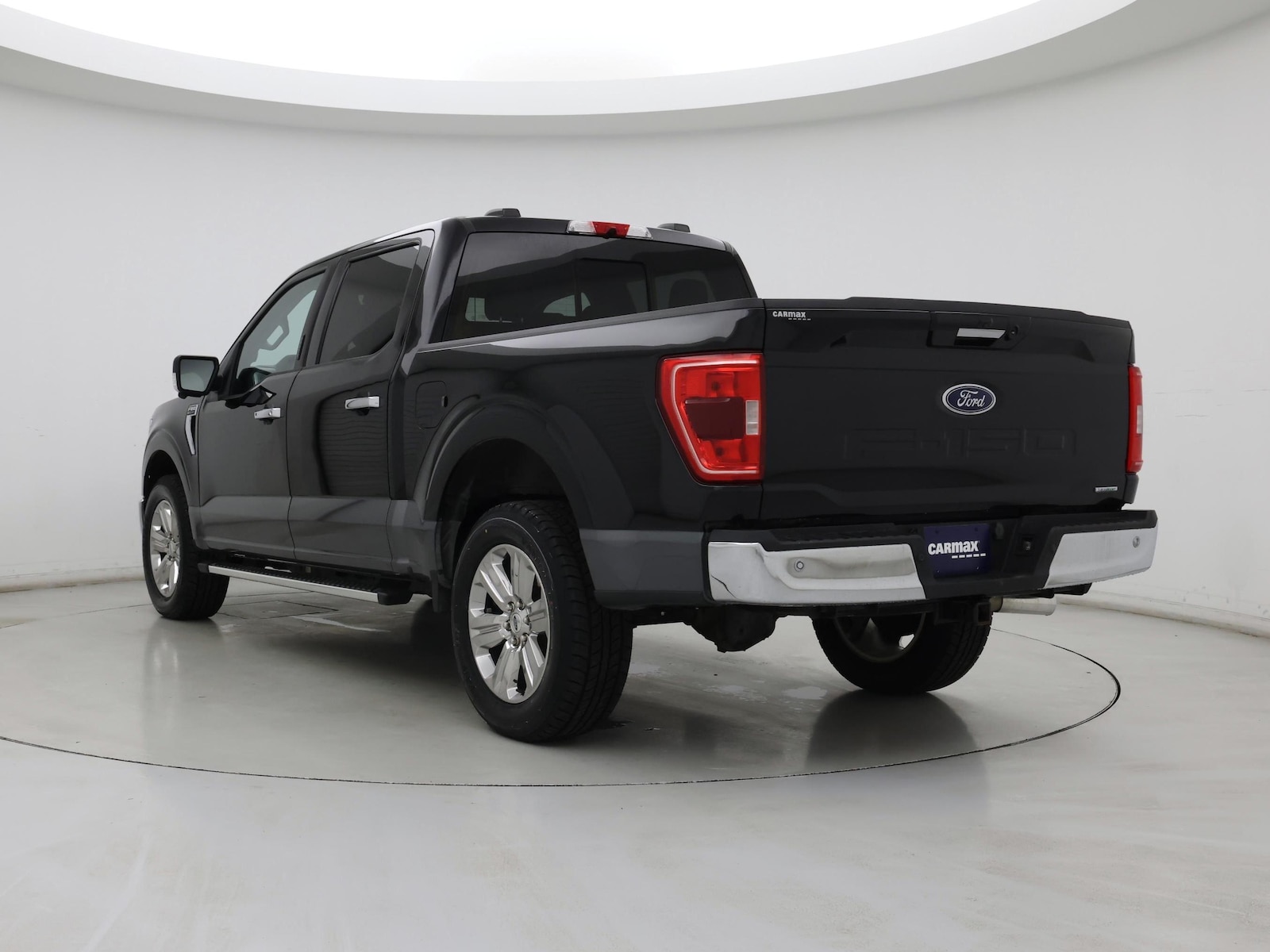 2023 Ford F-150 XLT - Photo 3