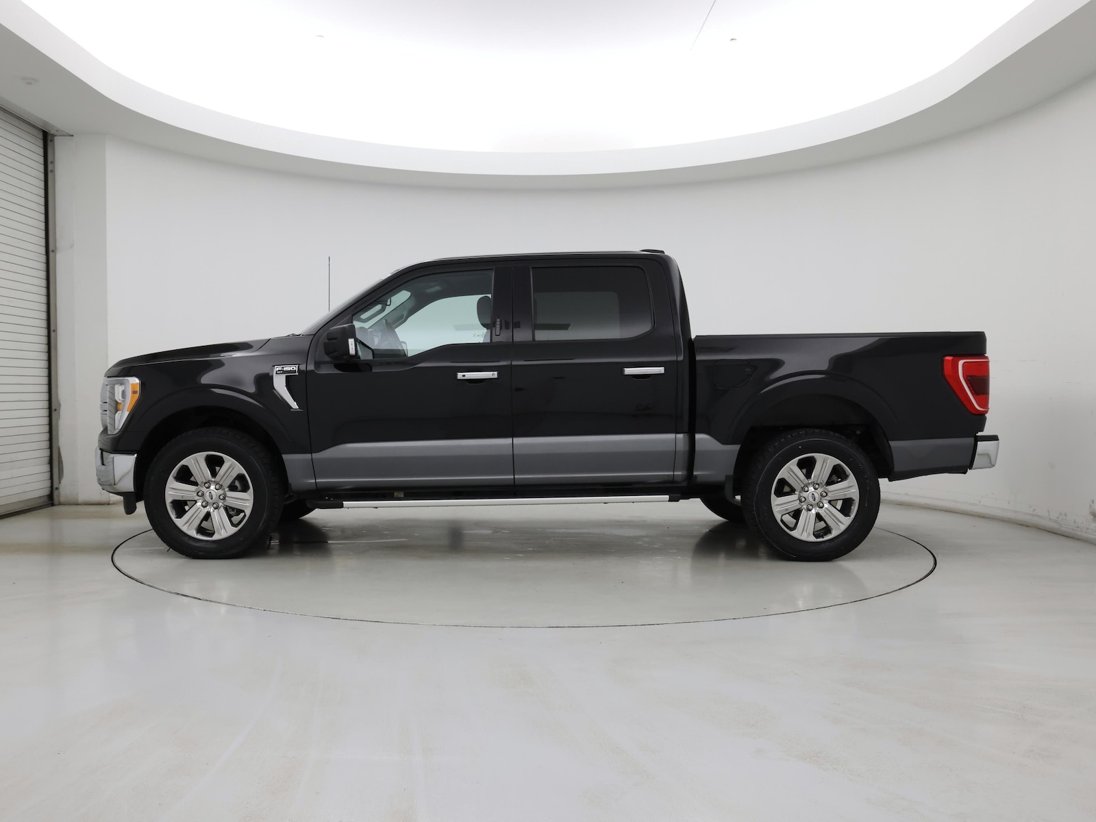 2023 Ford F-150 XLT - Photo 4