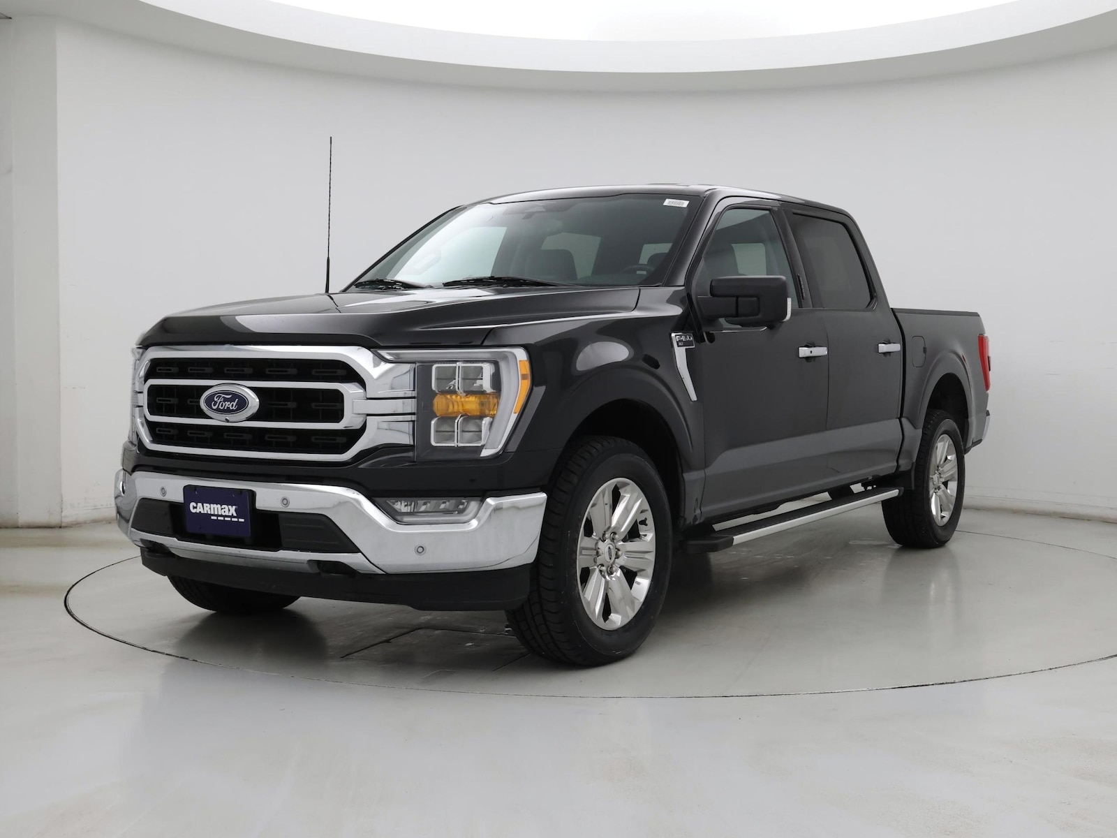 2023 Ford F-150 XLT - Photo 5