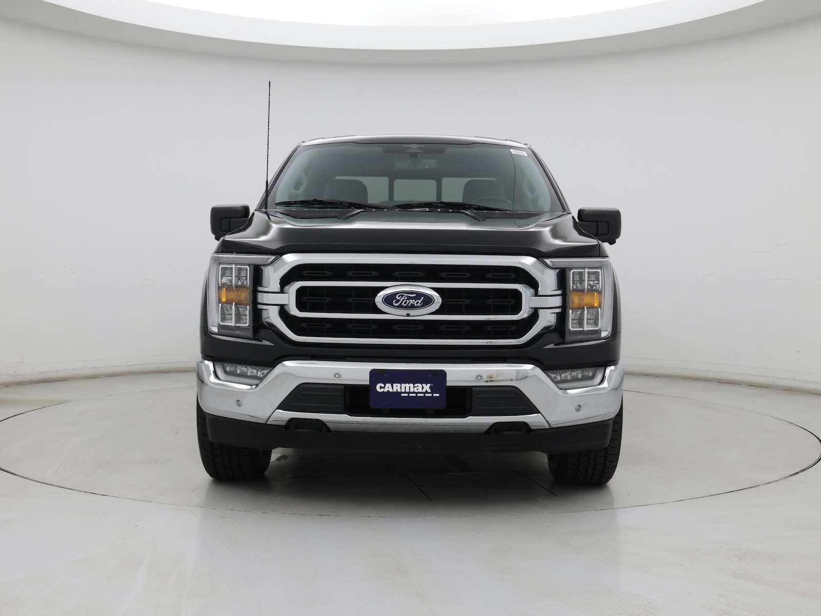 2023 Ford F-150 XLT - Photo 6