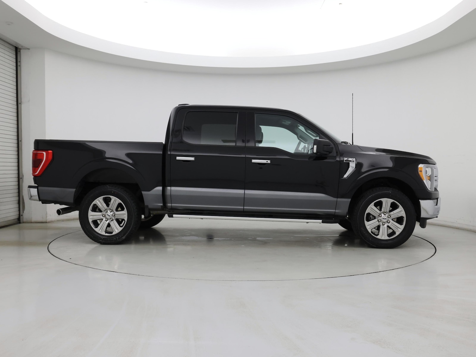2023 Ford F-150 XLT - Photo 8