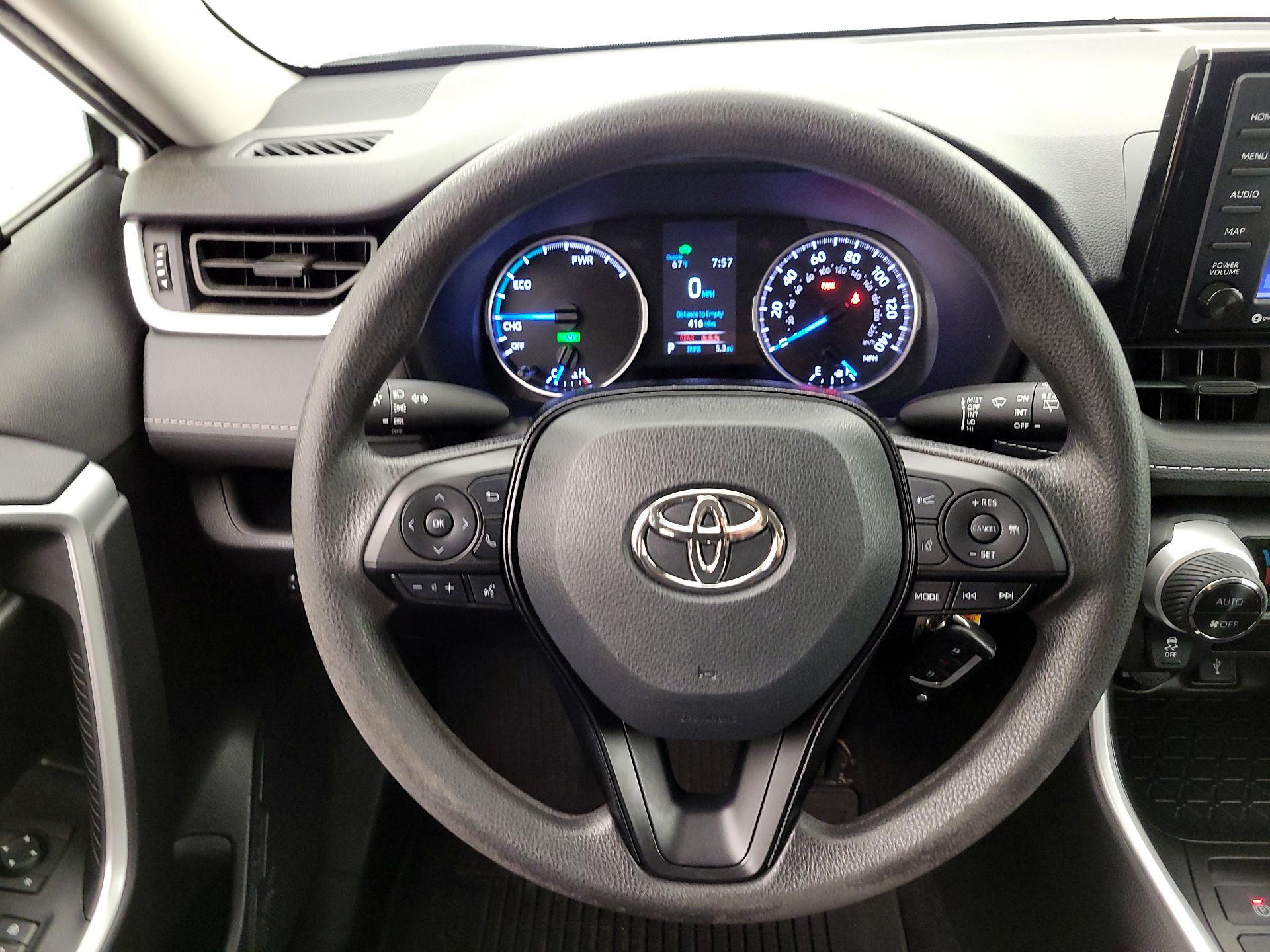 Thumbnail: 2021 Toyota RAV4 - 10