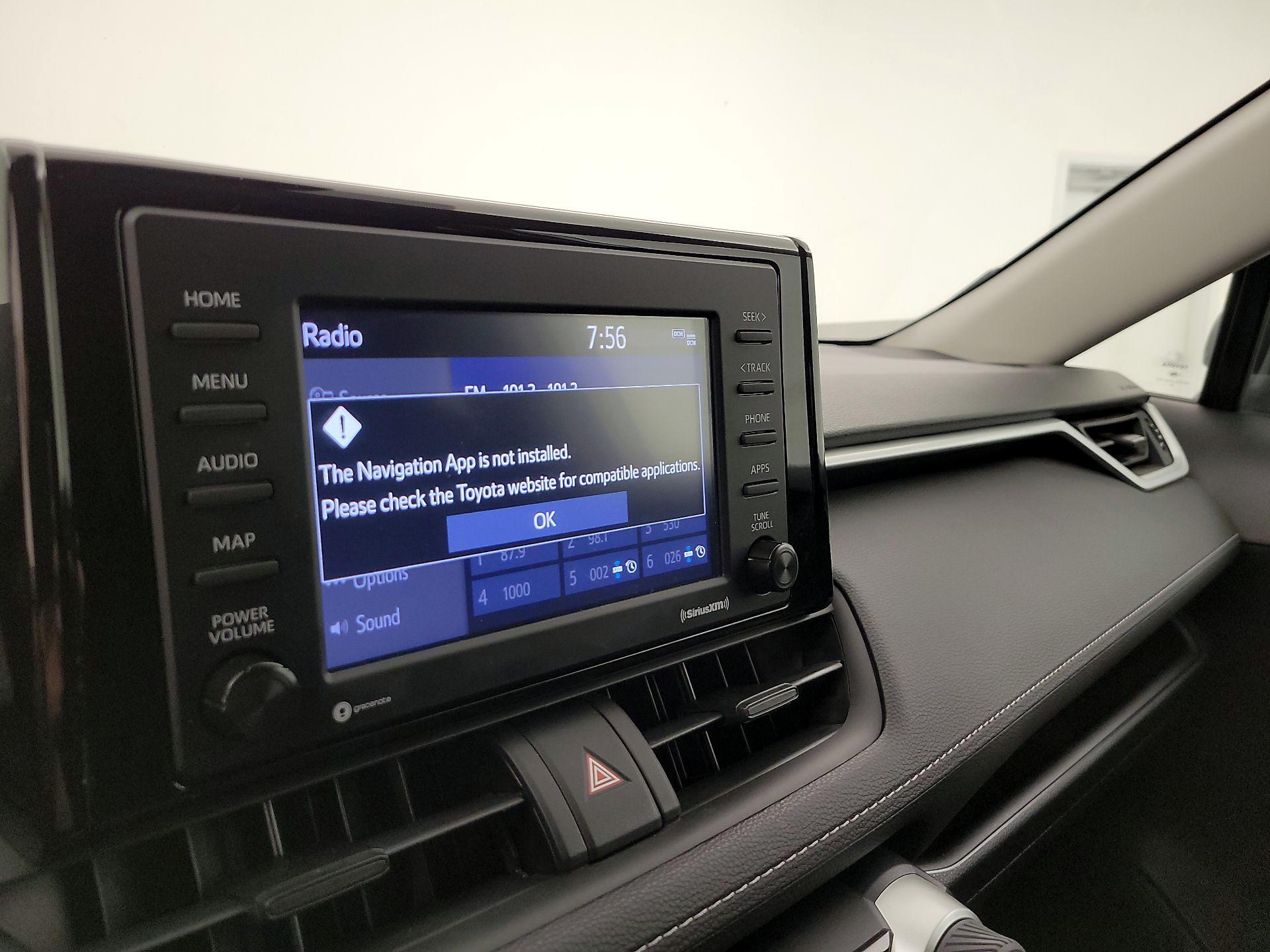 Thumbnail: 2021 Toyota RAV4 - 14
