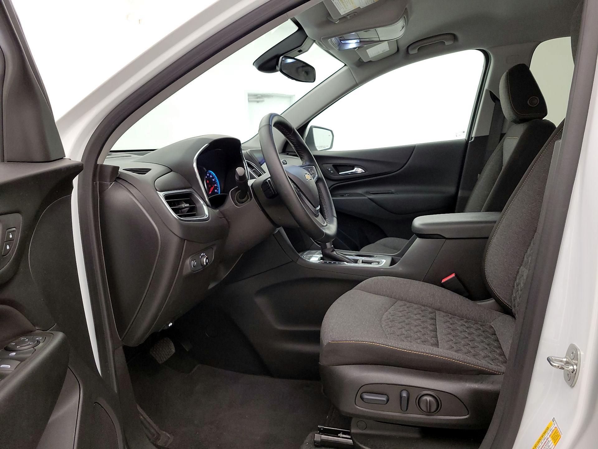 Thumbnail: 2023 Chevrolet Equinox - 11