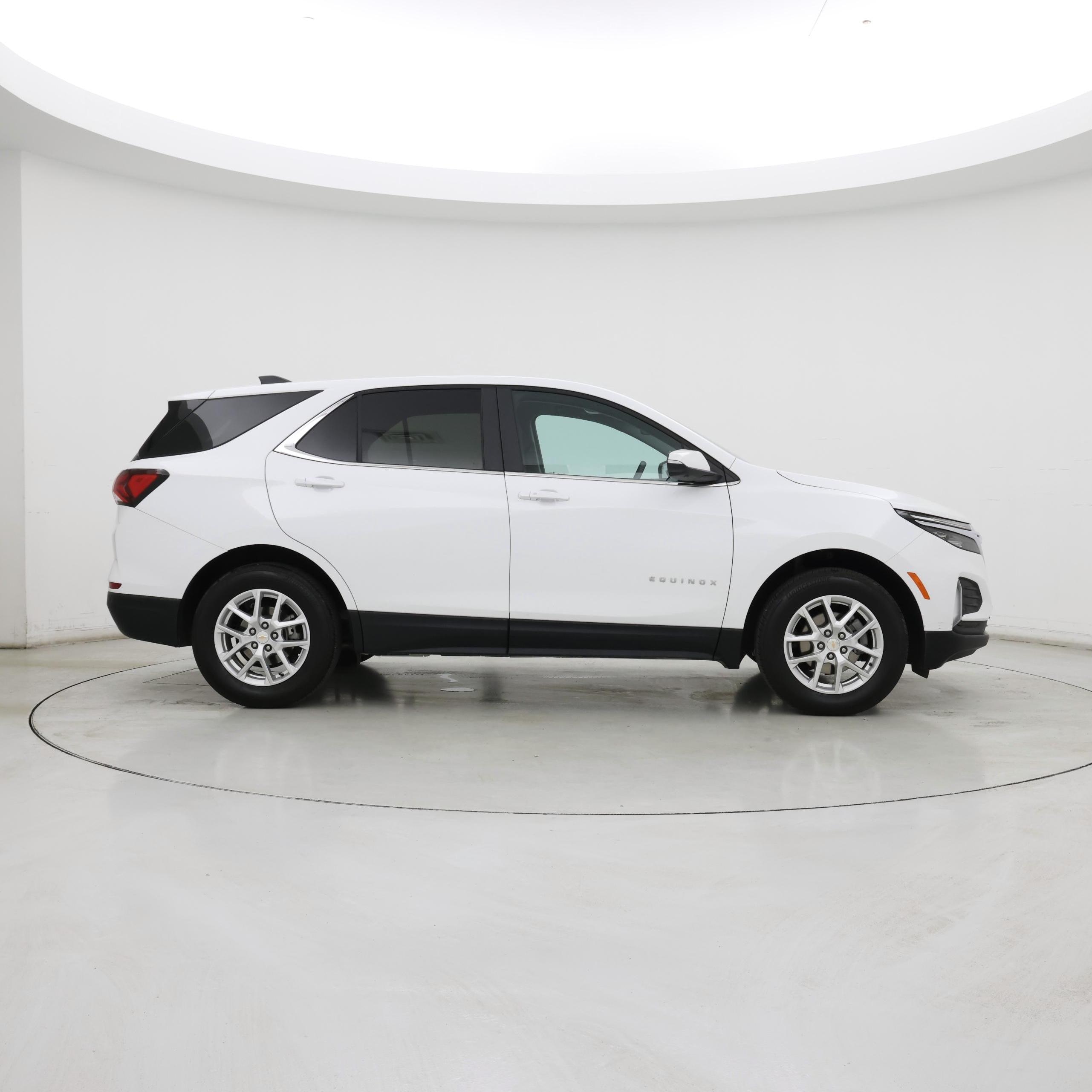 Thumbnail: 2023 Chevrolet Equinox - 7
