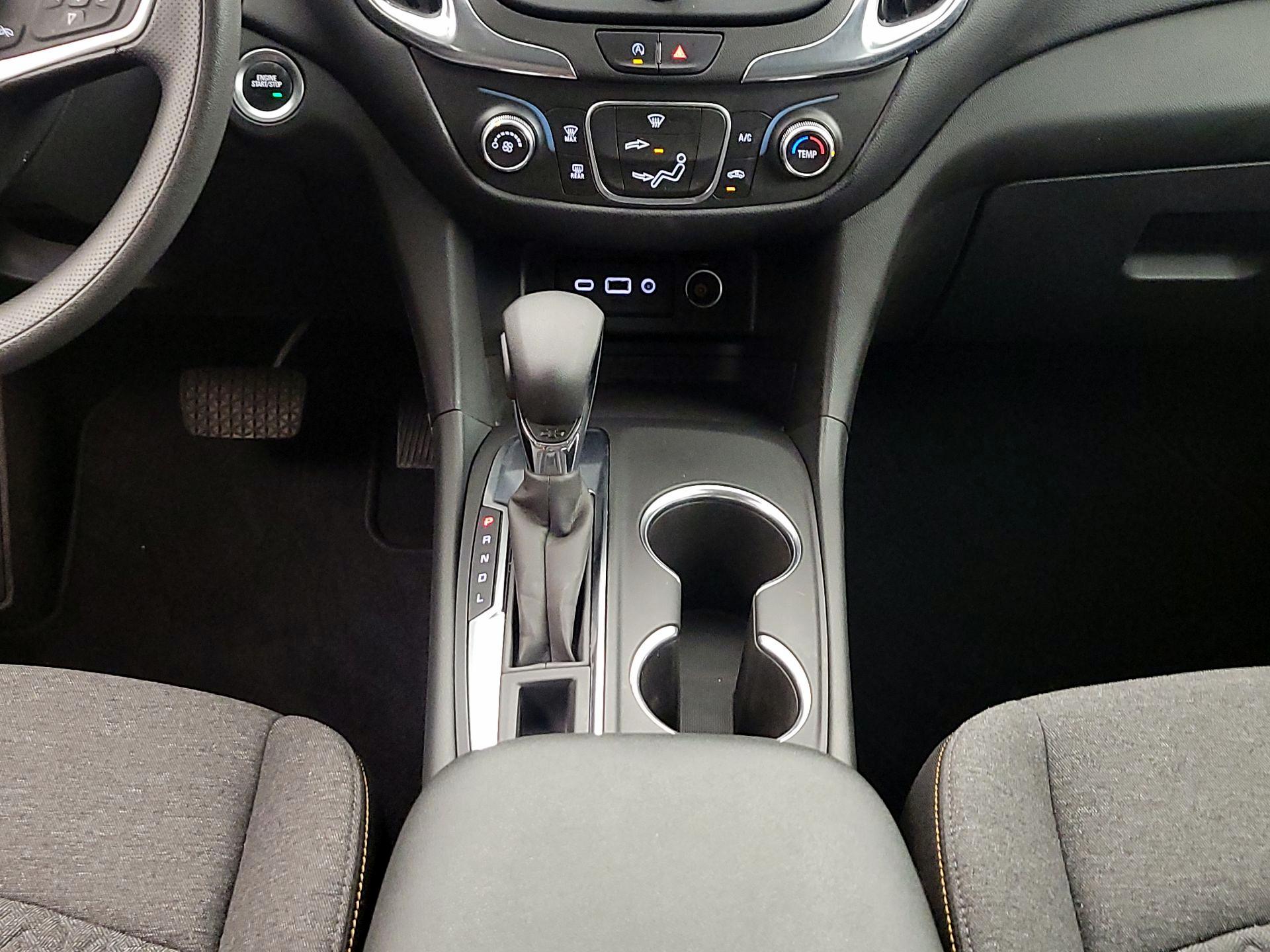 Thumbnail: 2022 Chevrolet Equinox - 17