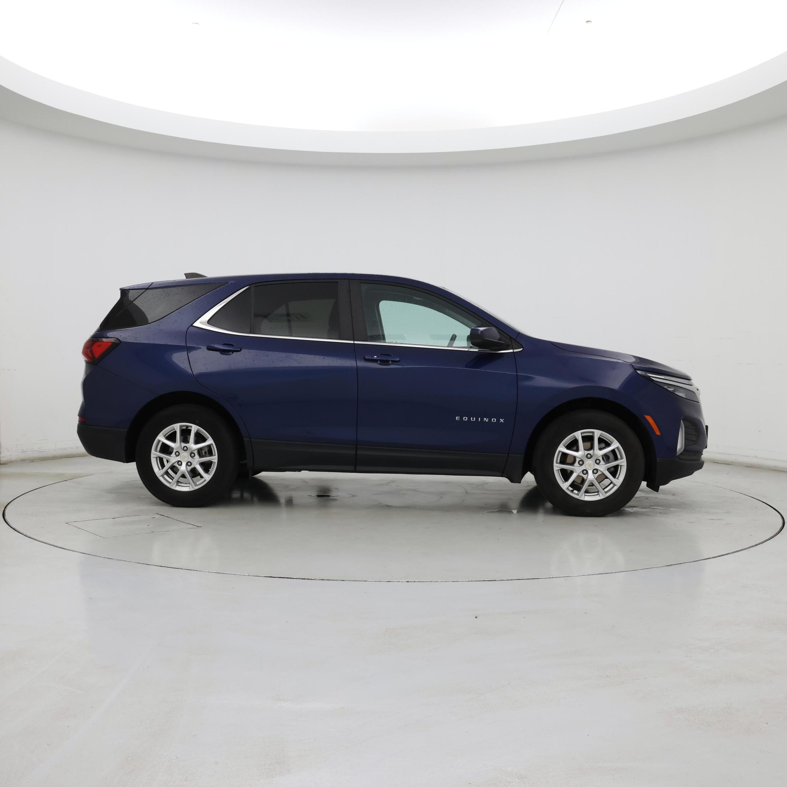 Thumbnail: 2022 Chevrolet Equinox - 7