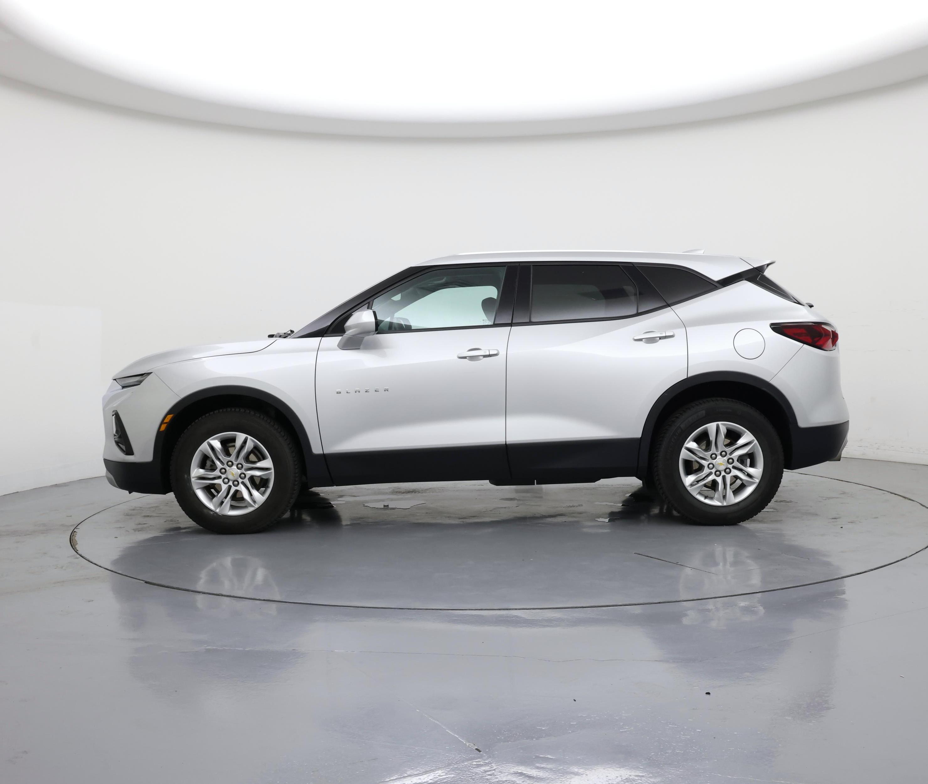 Thumbnail: 2022 Chevrolet Blazer - 3