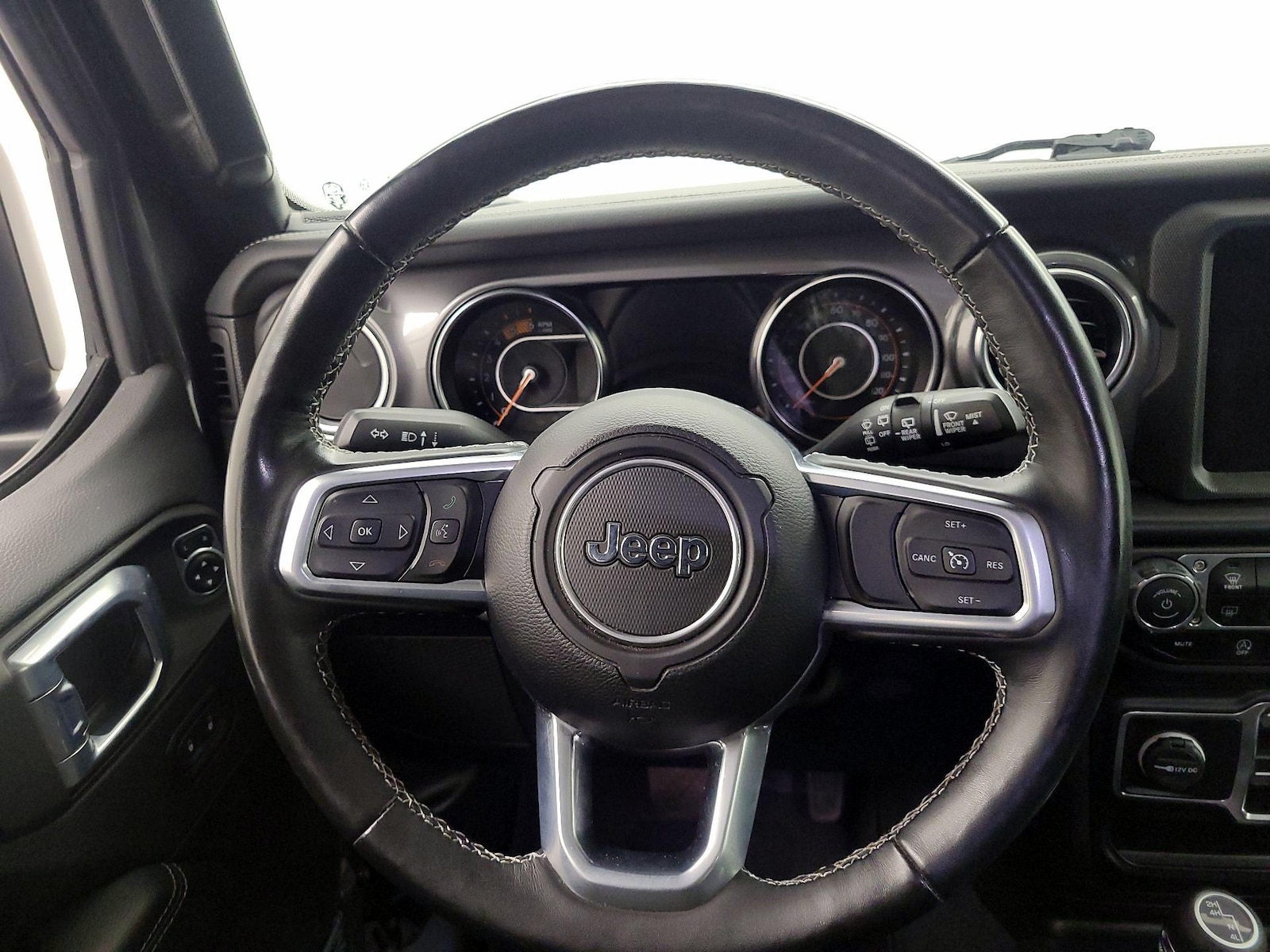 2022 Jeep Wrangler Unlimited Sahara - Photo 11