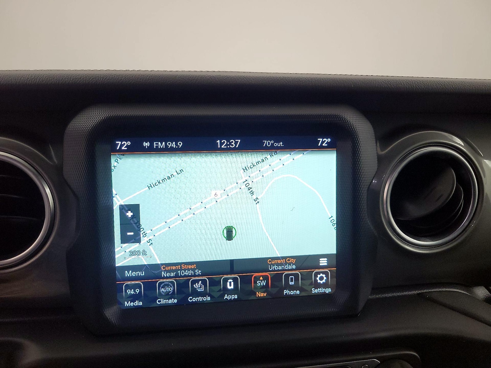 2022 Jeep Wrangler Unlimited Sahara - Photo 15