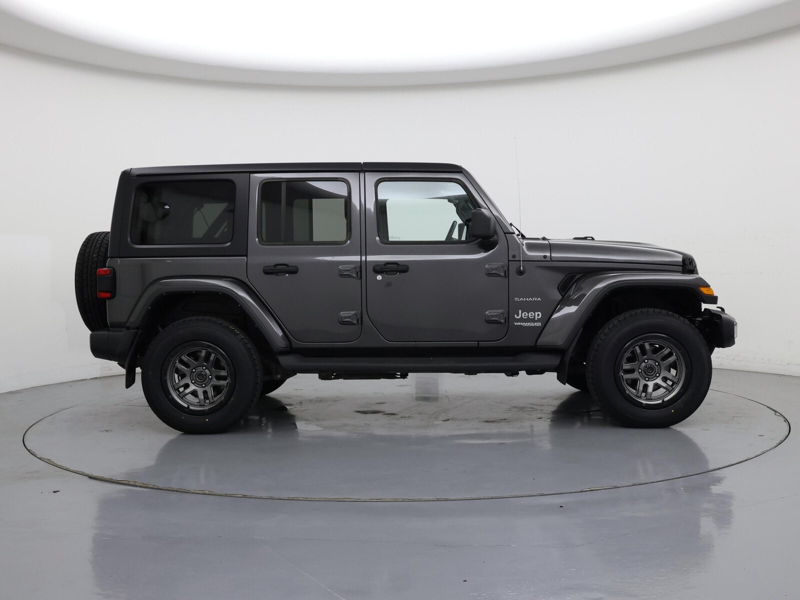 2022 Jeep Wrangler Unlimited Sahara - Photo 8