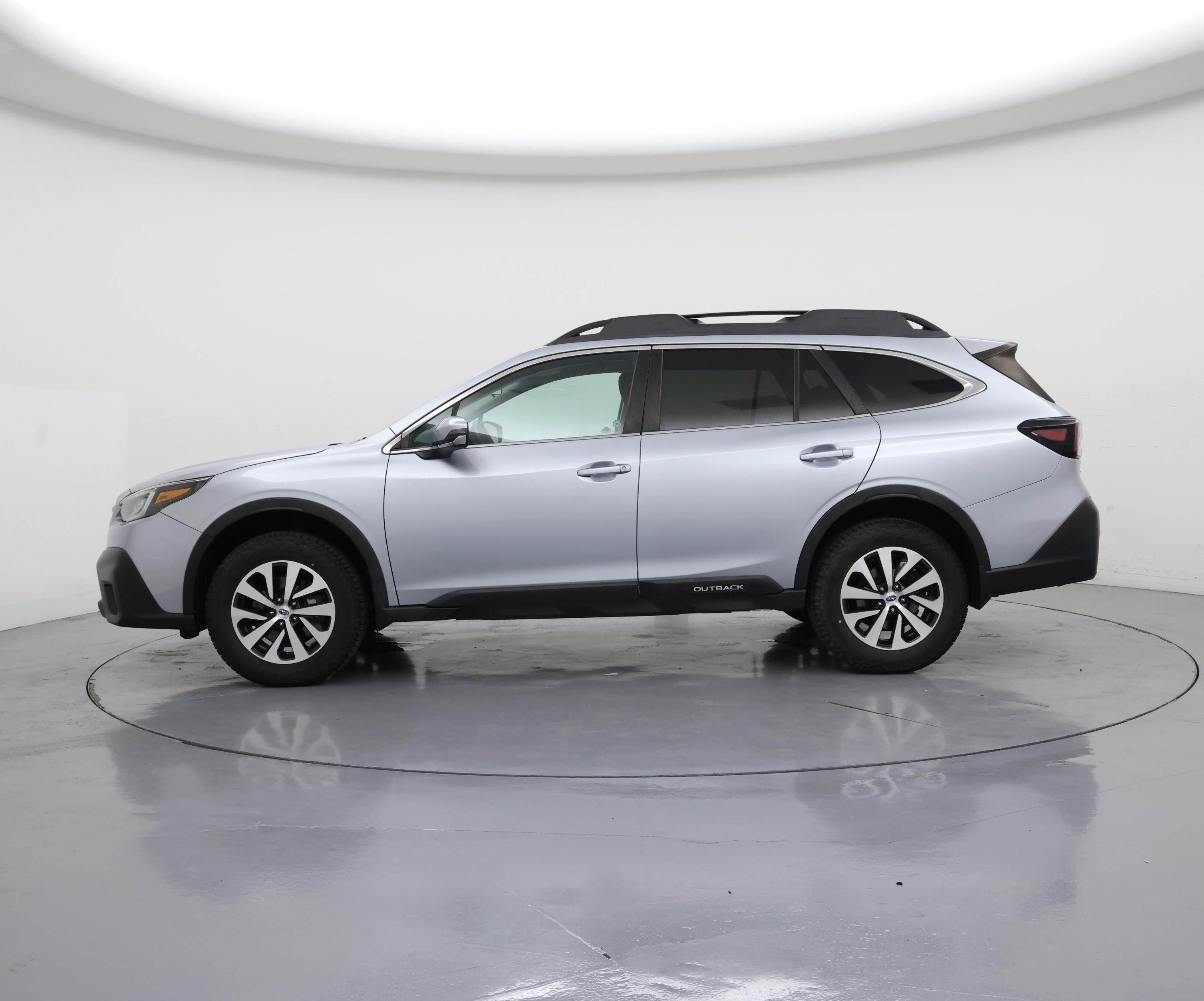 Thumbnail: 2020 Subaru Outback - 3