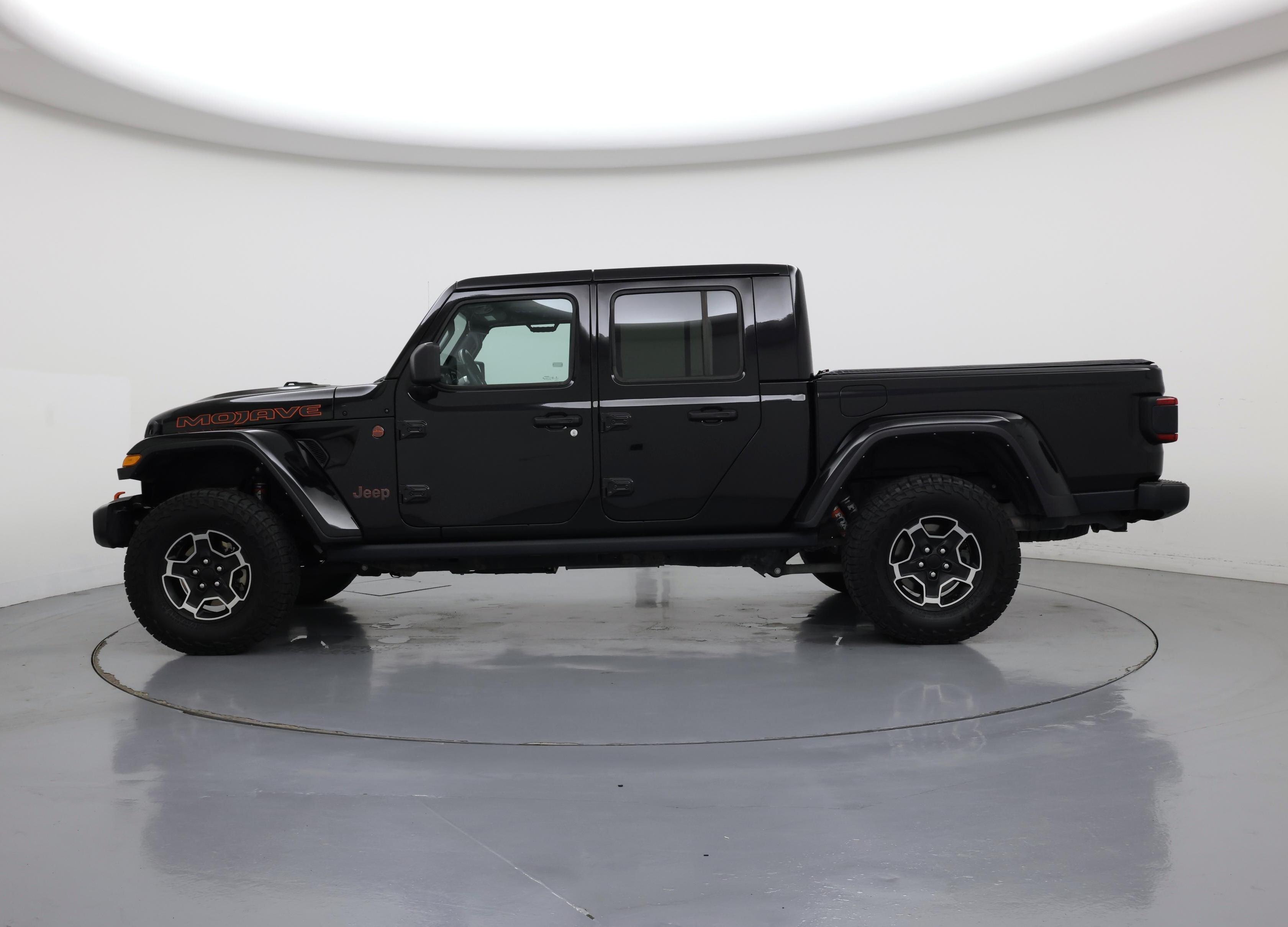 Thumbnail: 2022 Jeep Gladiator - 3