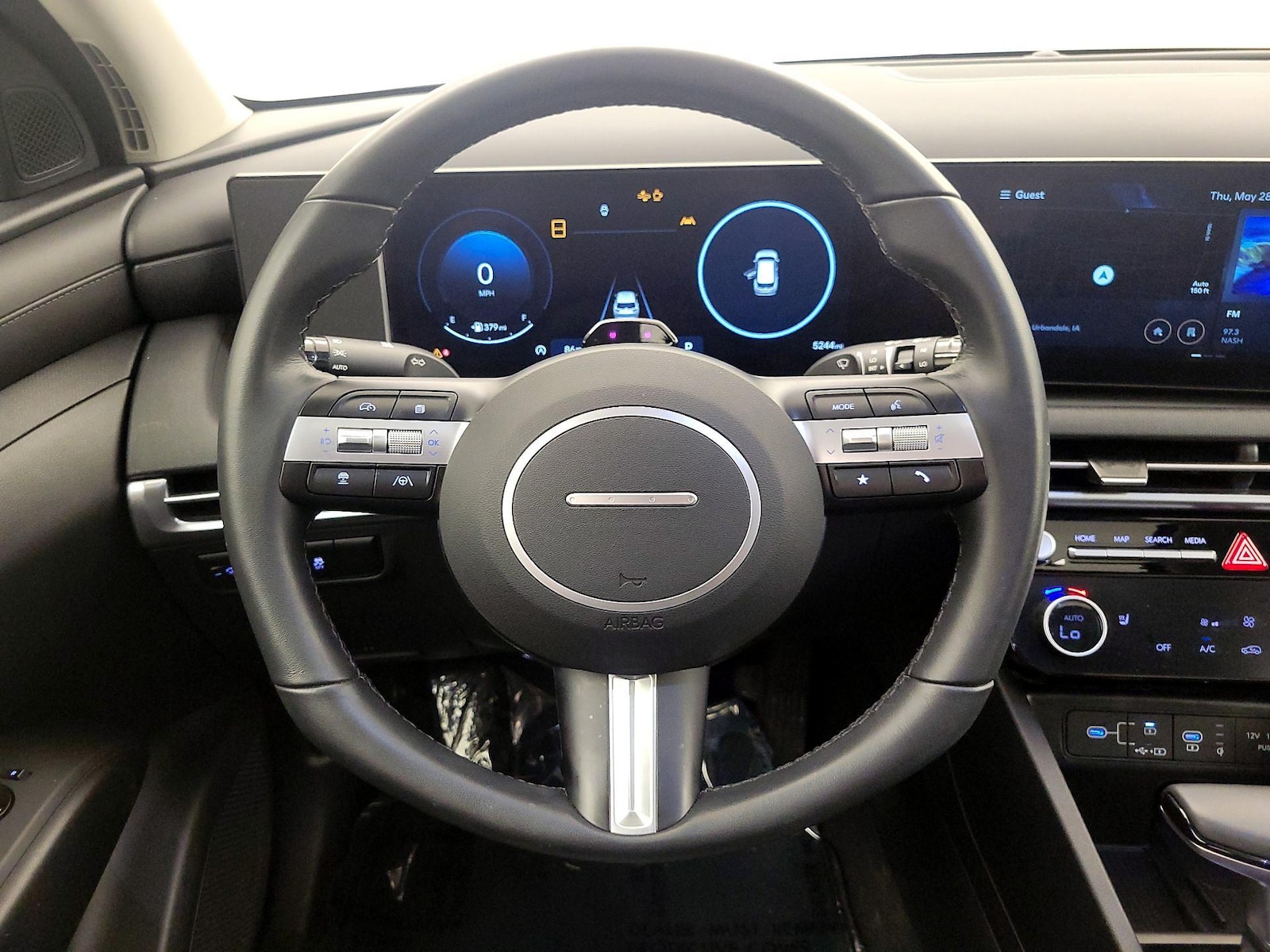 2025 Hyundai Tucson SEL Convenience - Photo 11