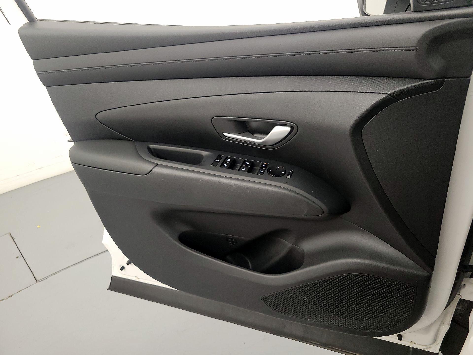 Thumbnail: 2025 Hyundai Tucson - 12