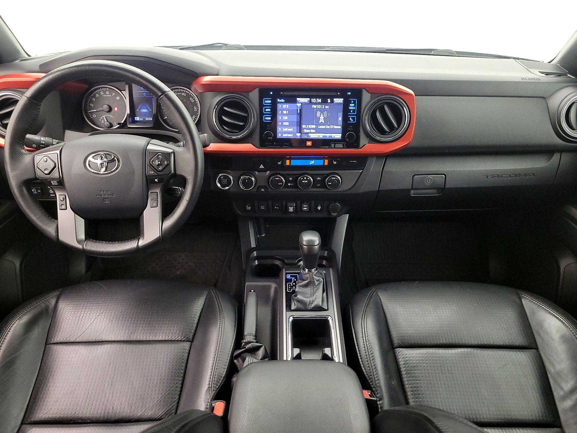 Thumbnail: 2019 Toyota Tacoma - 9