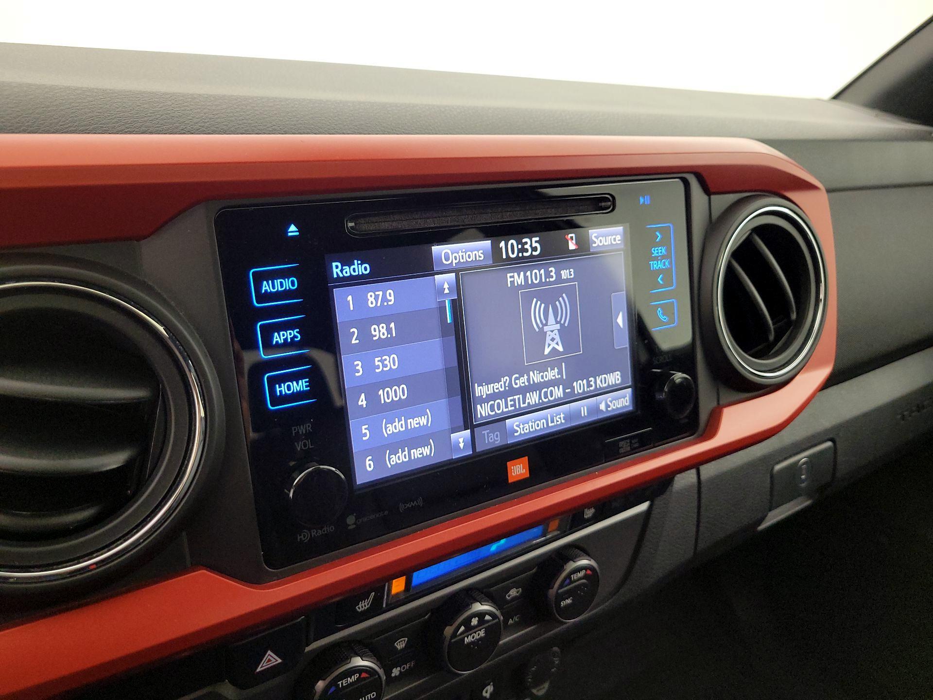 Thumbnail: 2019 Toyota Tacoma - 16