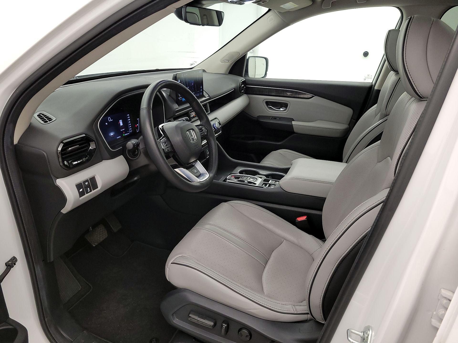 Thumbnail: 2024 Honda Pilot - 11