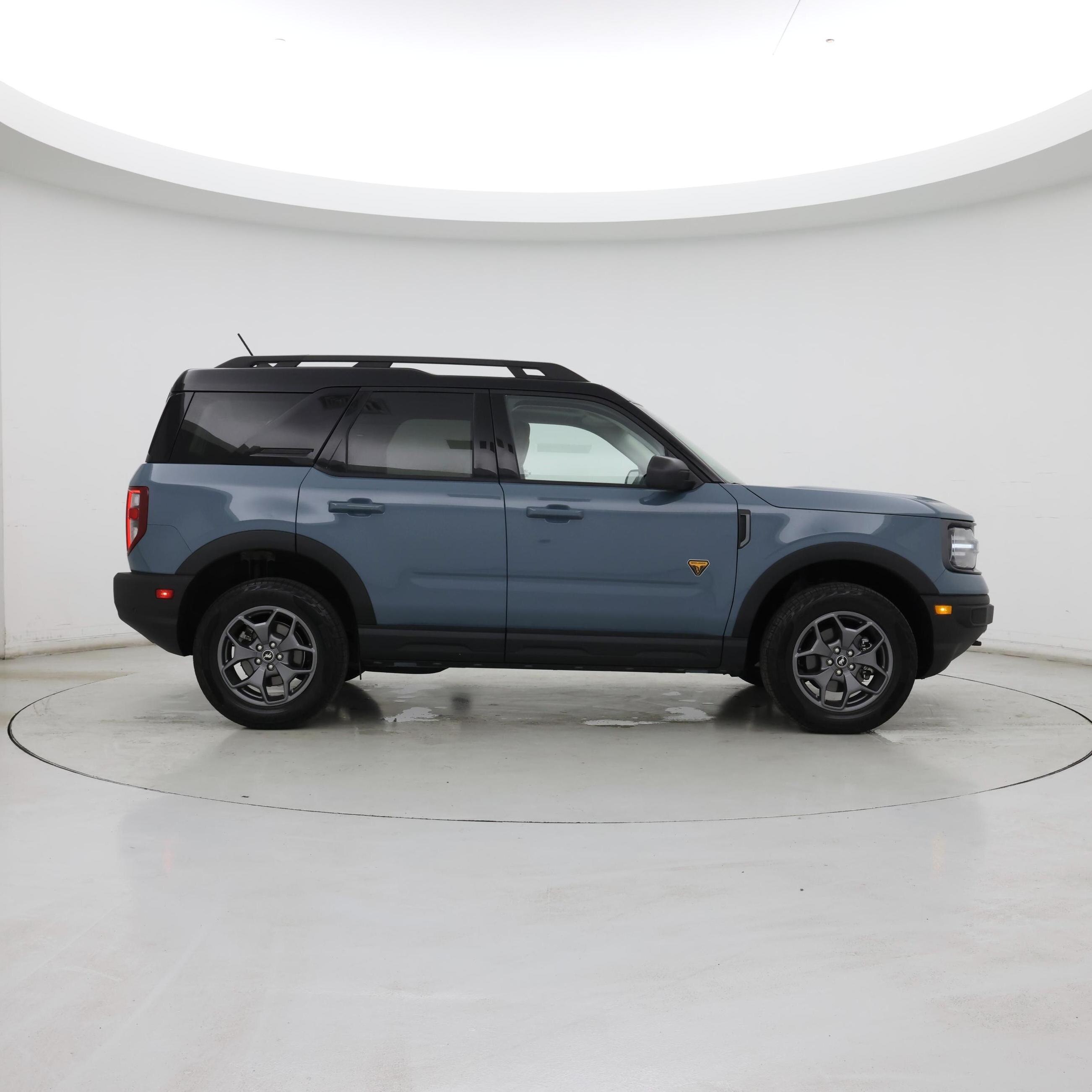 Thumbnail: 2023 Ford Bronco Sport - 7