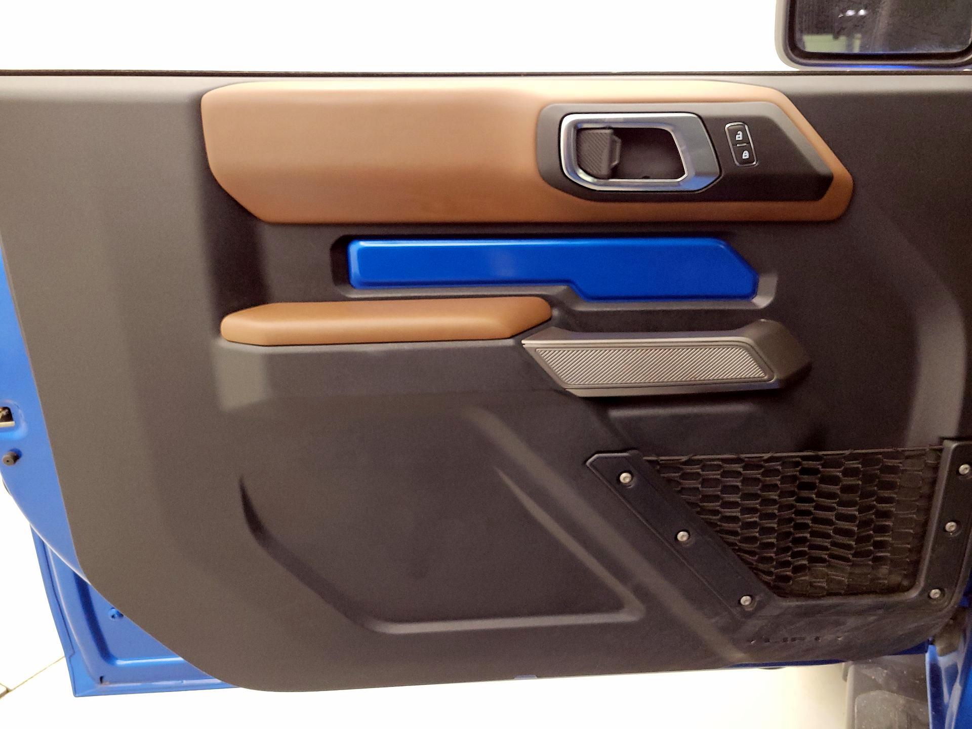 Thumbnail: 2022 Ford Bronco - 12