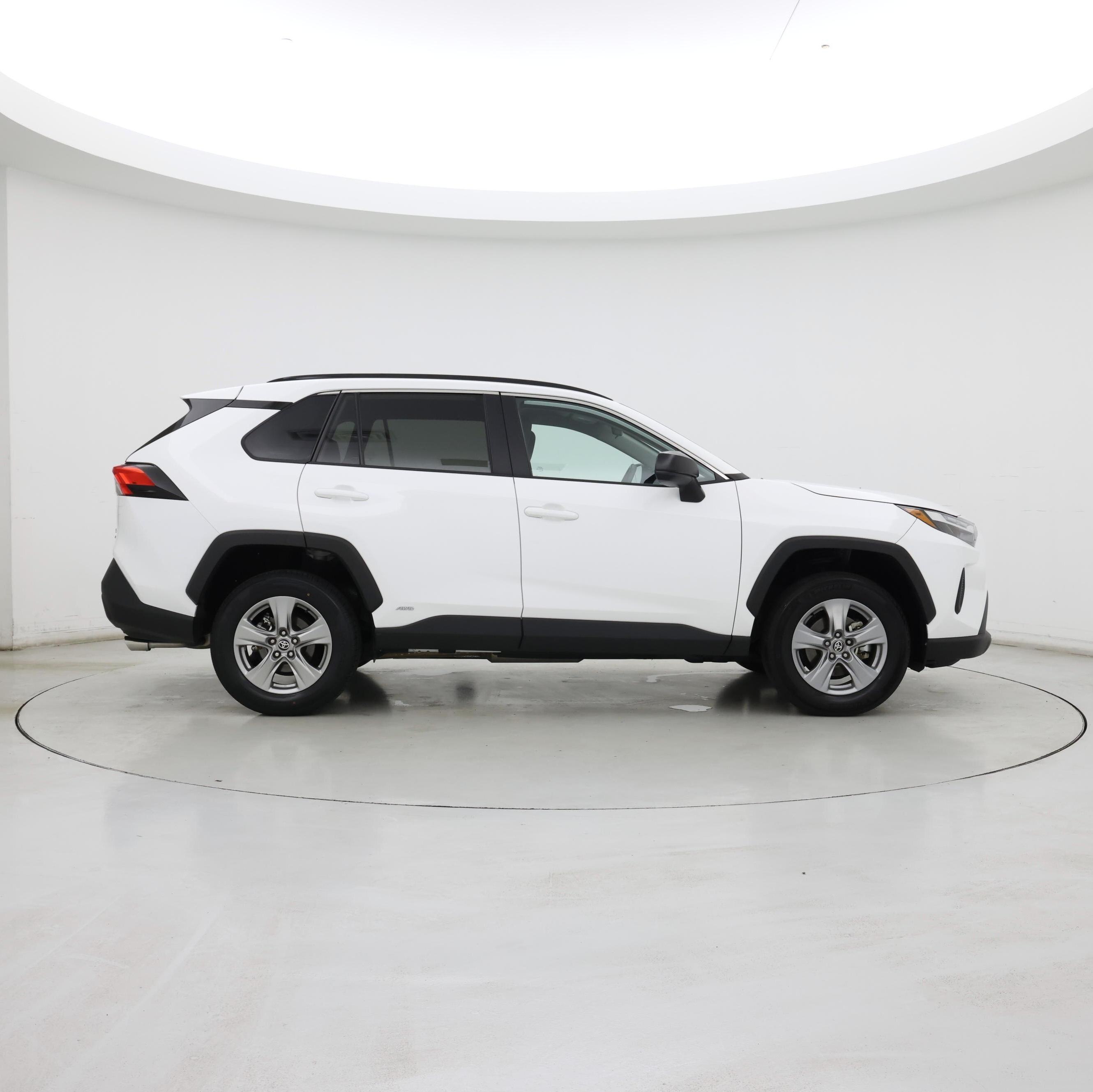 Thumbnail: 2025 Toyota RAV4 - 7