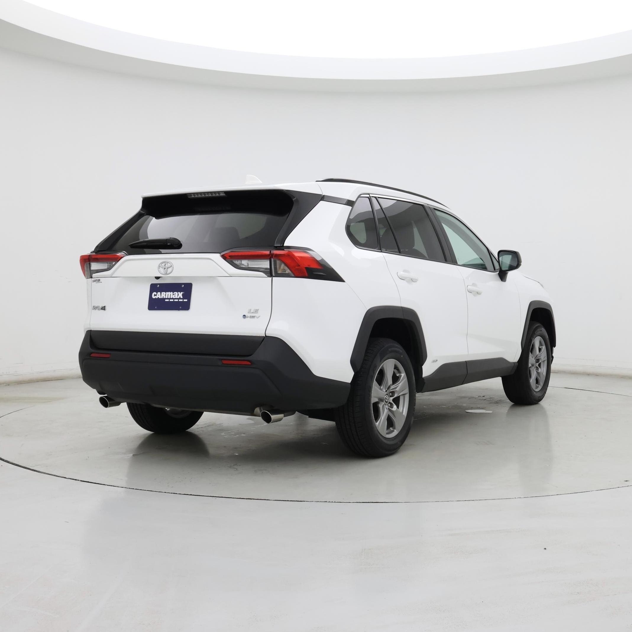 Thumbnail: 2025 Toyota RAV4 - 8