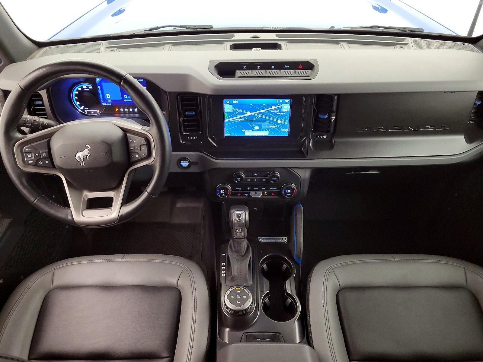 2023 Ford Bronco 4-Door Black Diamond - Photo 10