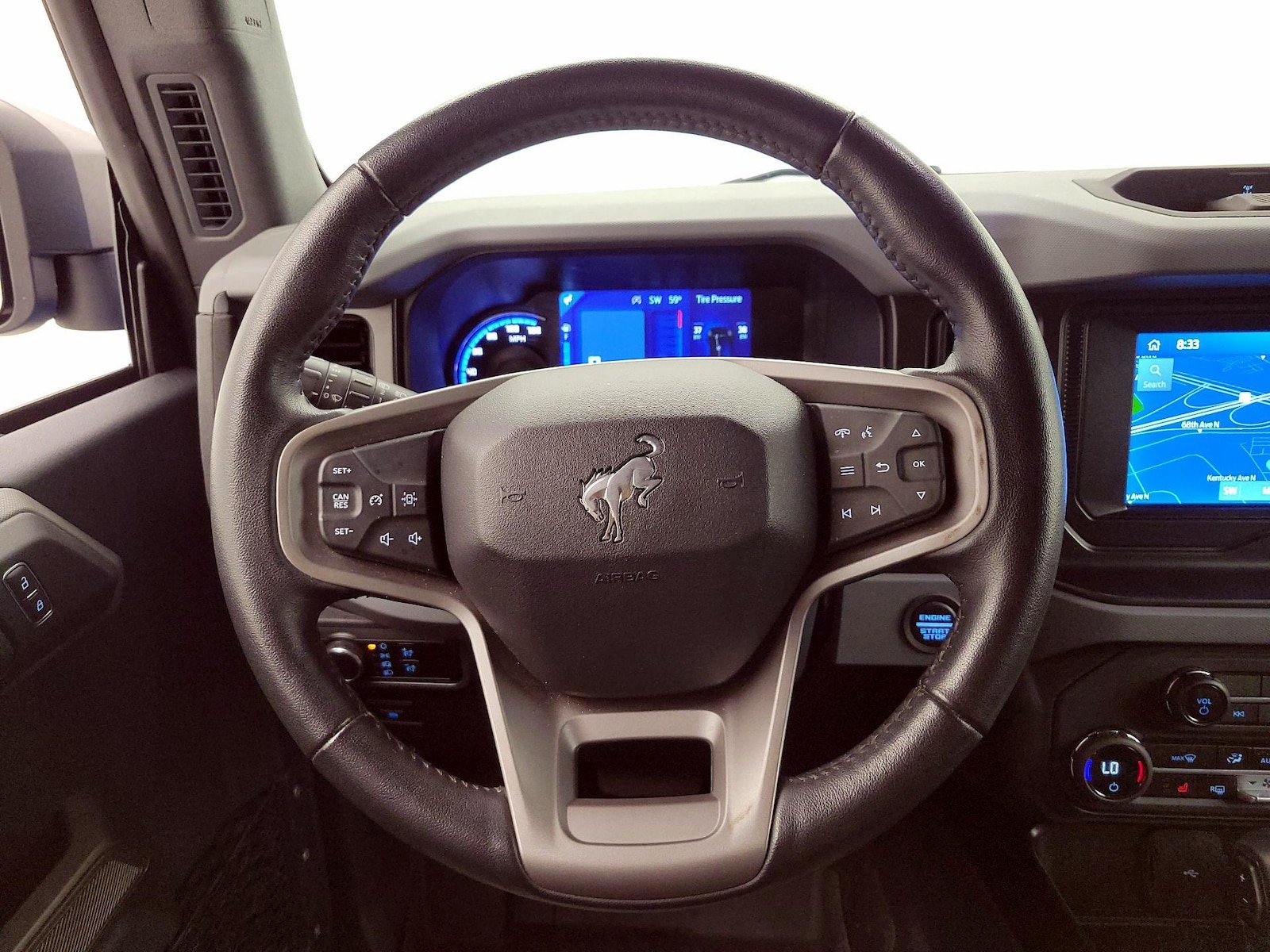 2023 Ford Bronco 4-Door Black Diamond - Photo 11