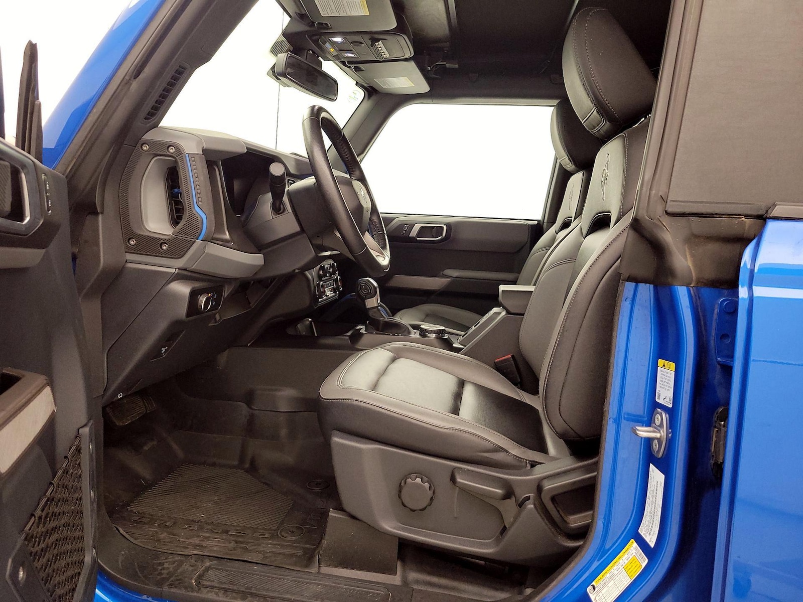 2023 Ford Bronco 4-Door Black Diamond - Photo 12