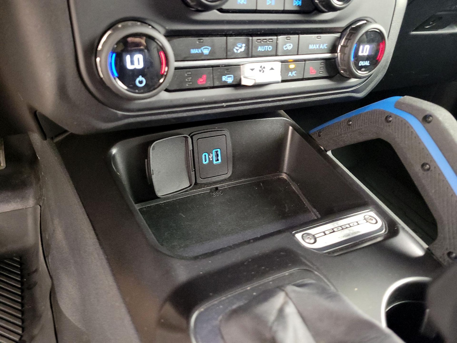 2023 Ford Bronco 4-Door Black Diamond - Photo 20