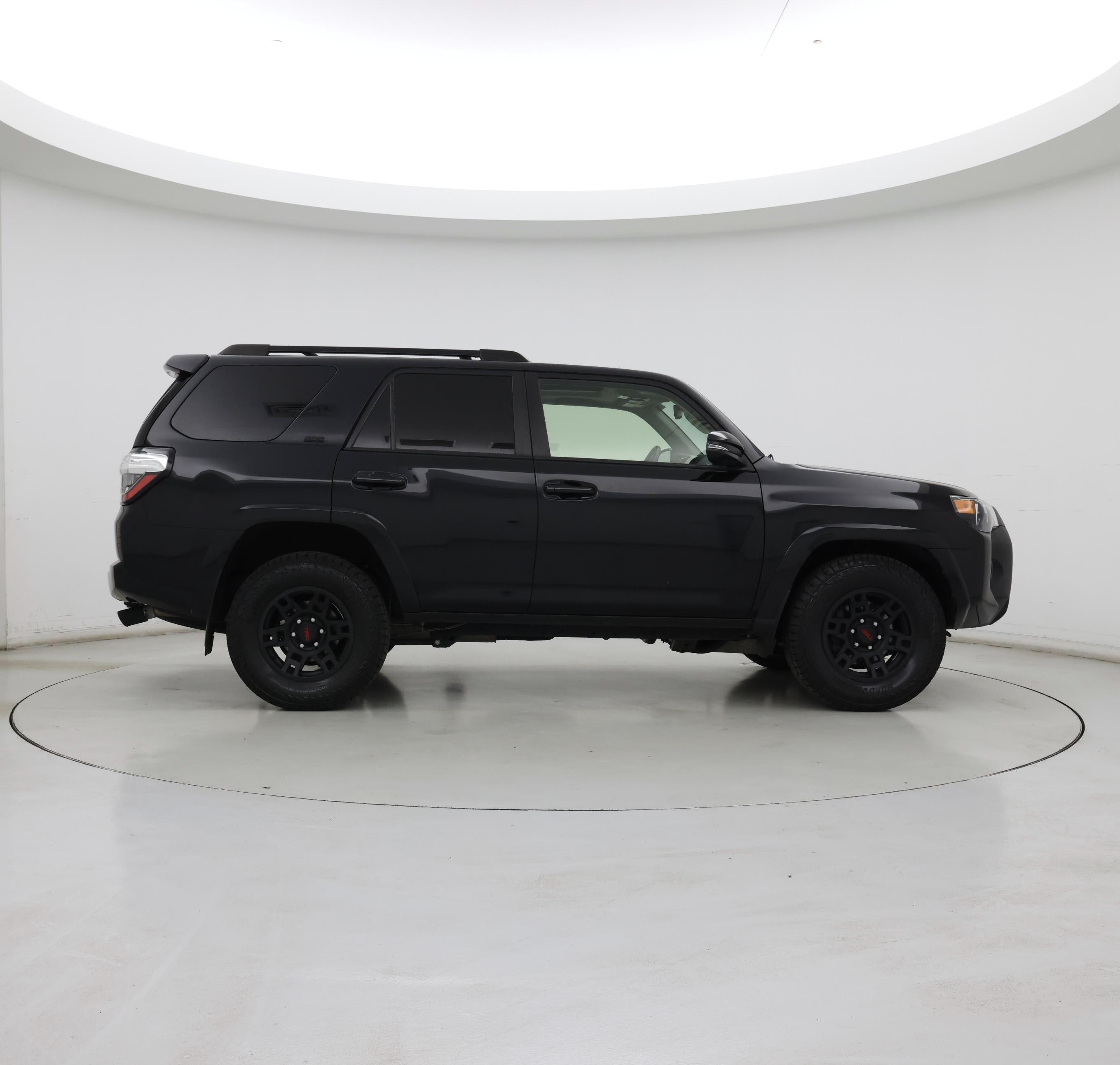 Thumbnail: 2023 Toyota 4Runner - 7