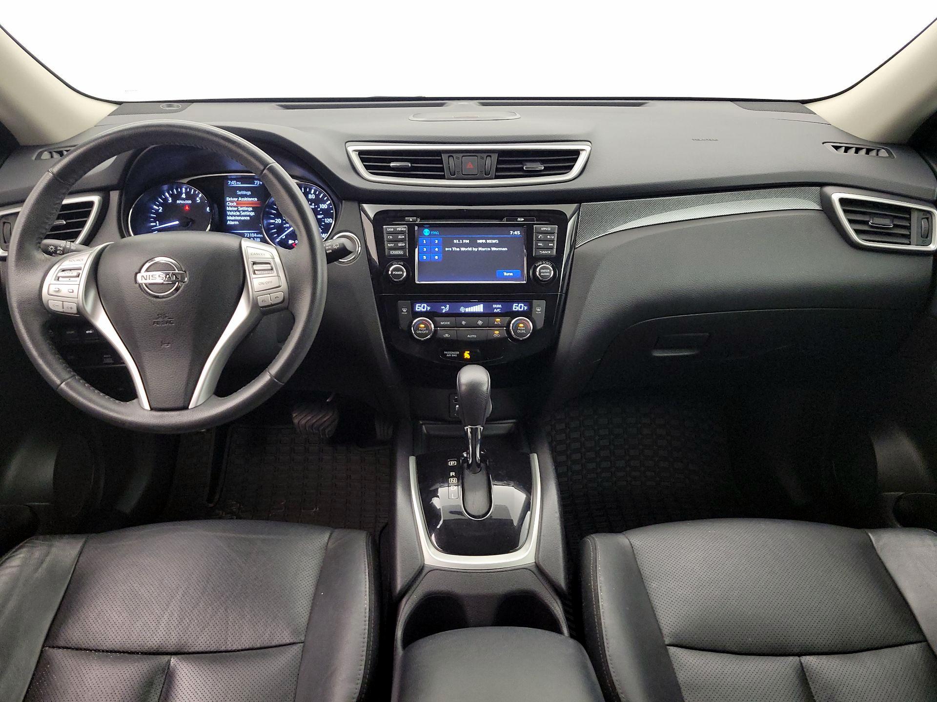Thumbnail: 2015 Nissan Rogue - 9