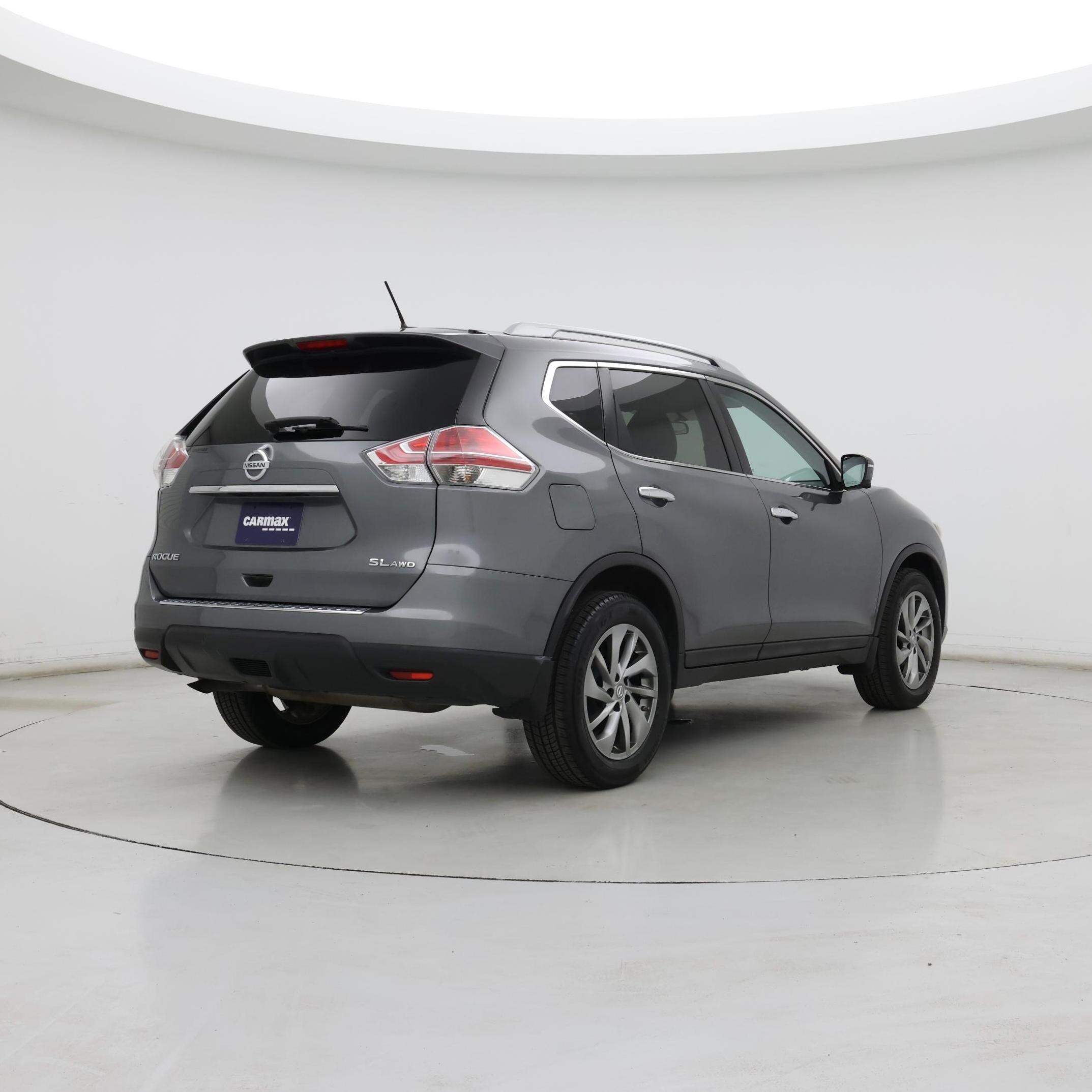 Thumbnail: 2015 Nissan Rogue - 8