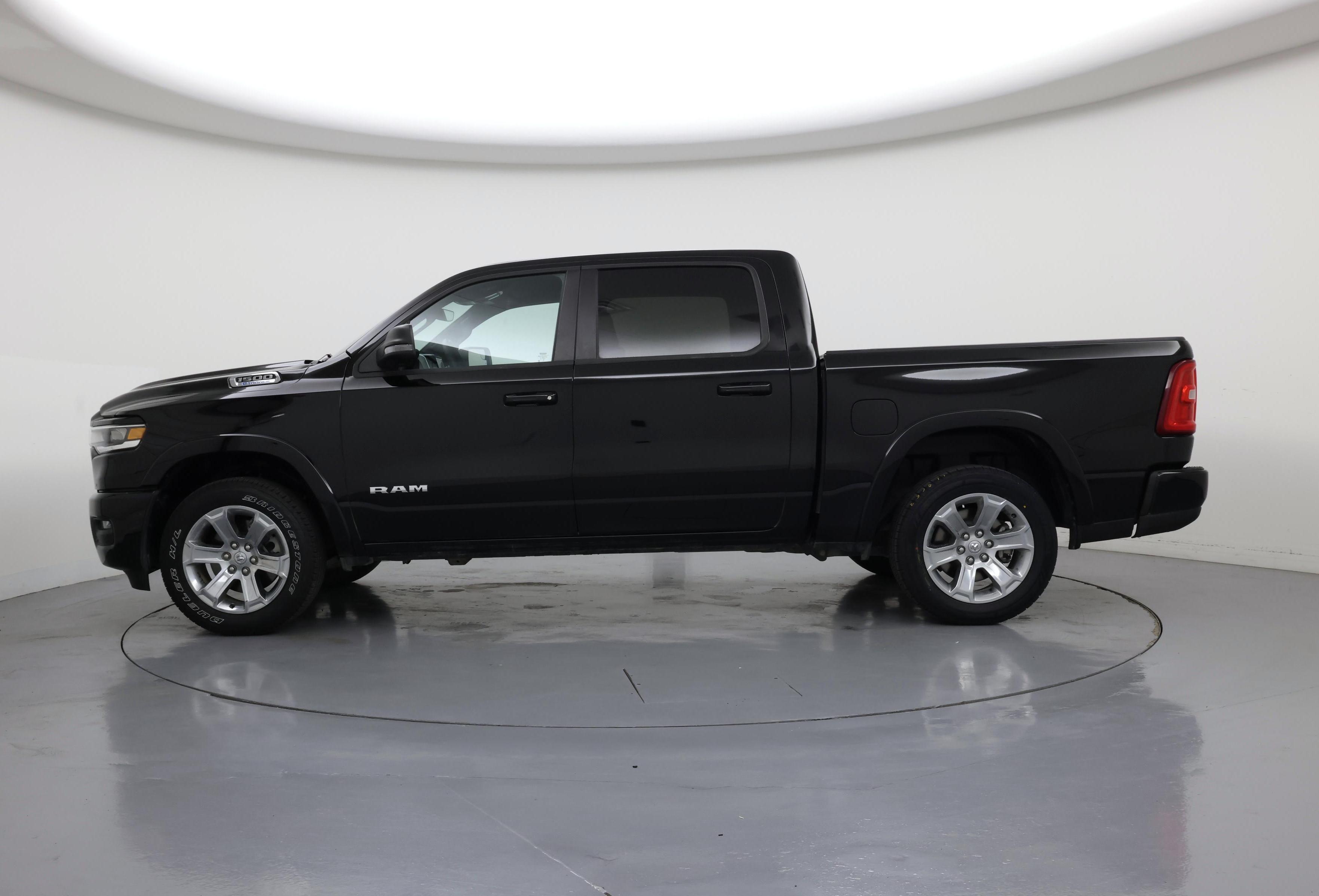 Thumbnail: 2025 RAM 1500 - 3