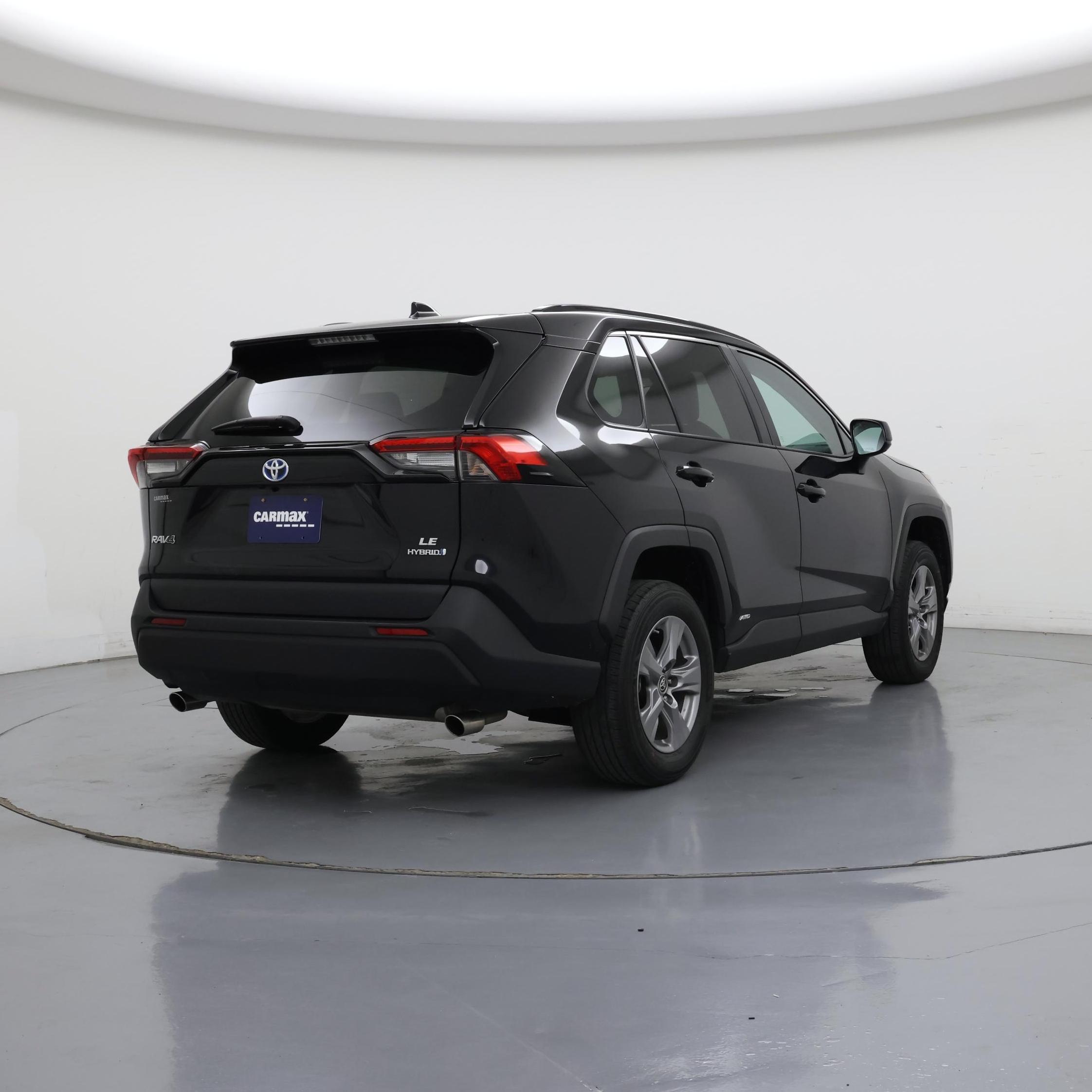 Thumbnail: 2022 Toyota RAV4 - 8