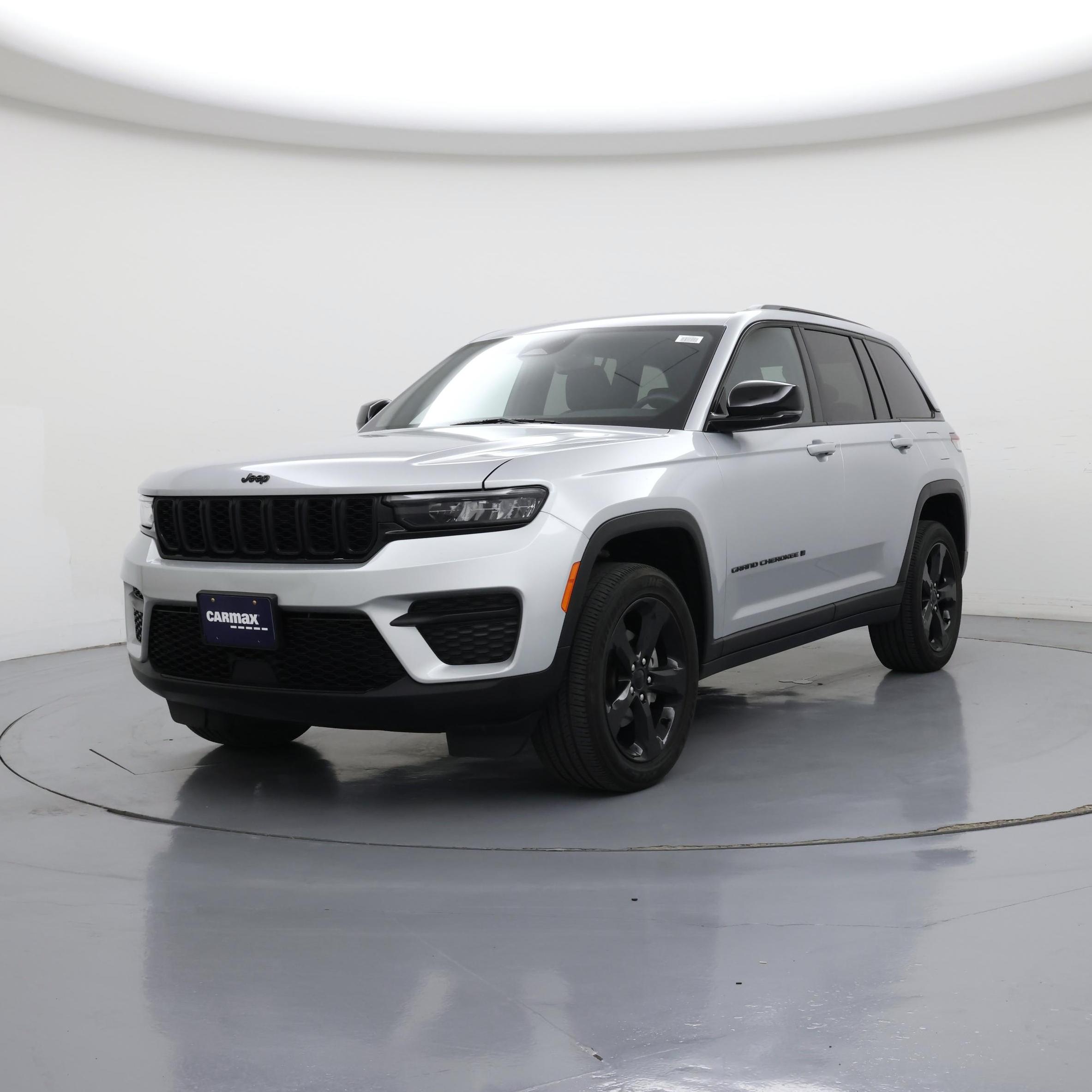 Thumbnail: 2023 Jeep Grand Cherokee - 4