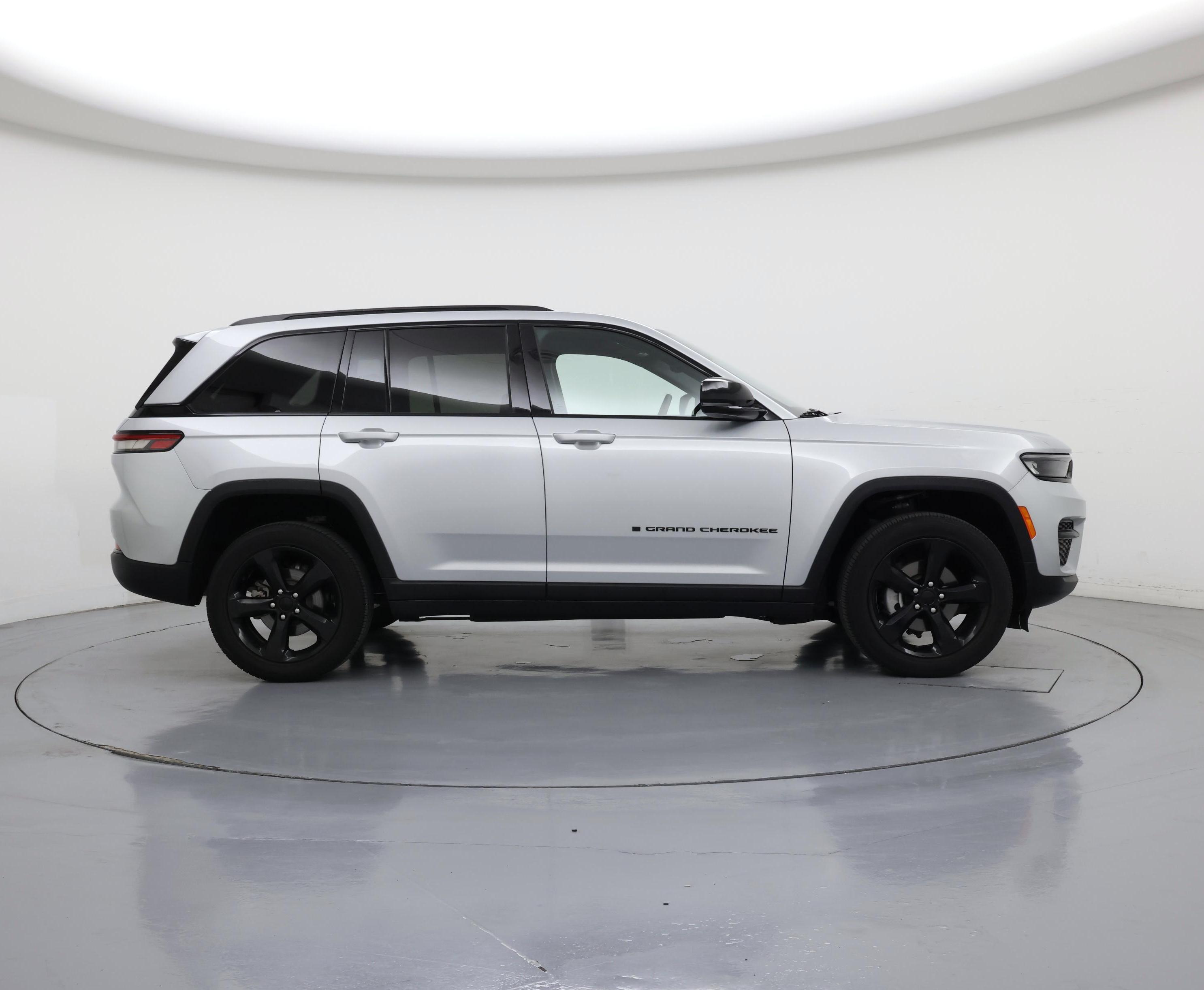 Thumbnail: 2023 Jeep Grand Cherokee - 7